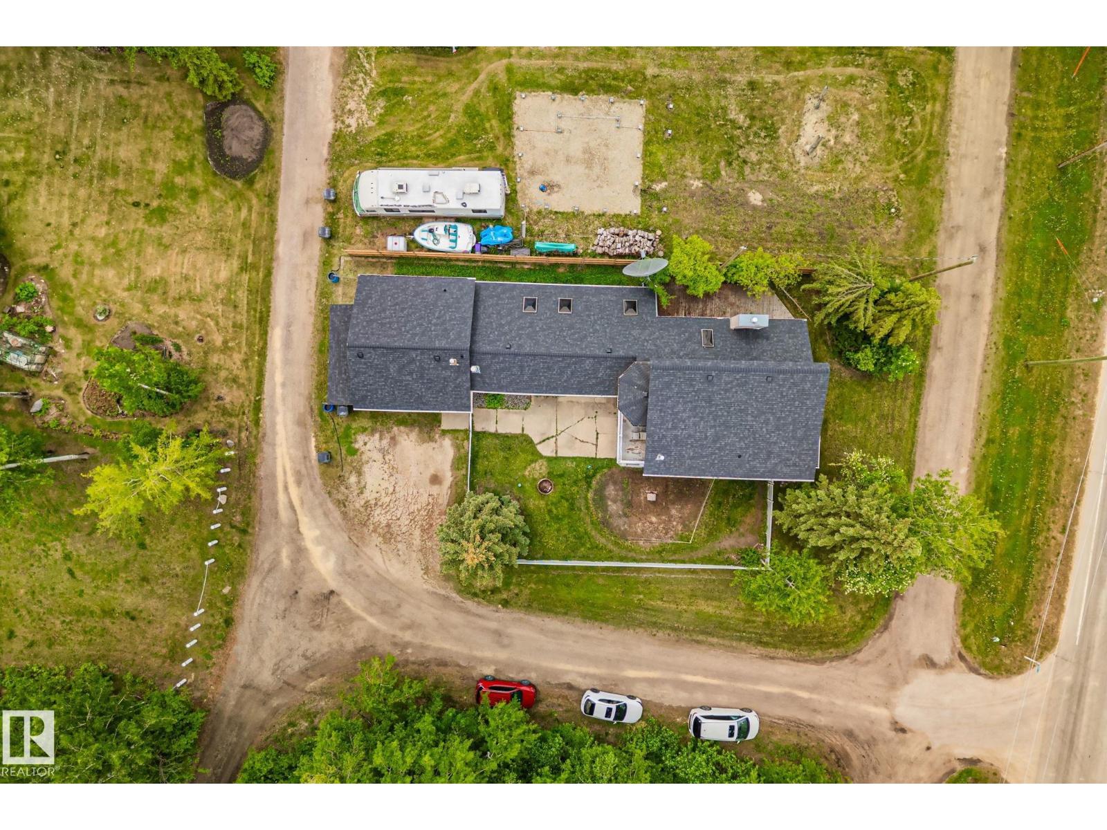5439 Sunset Dr, Rural Lac Ste. Anne County, Alberta T0E 0A0 - Photo 54 - E4493506