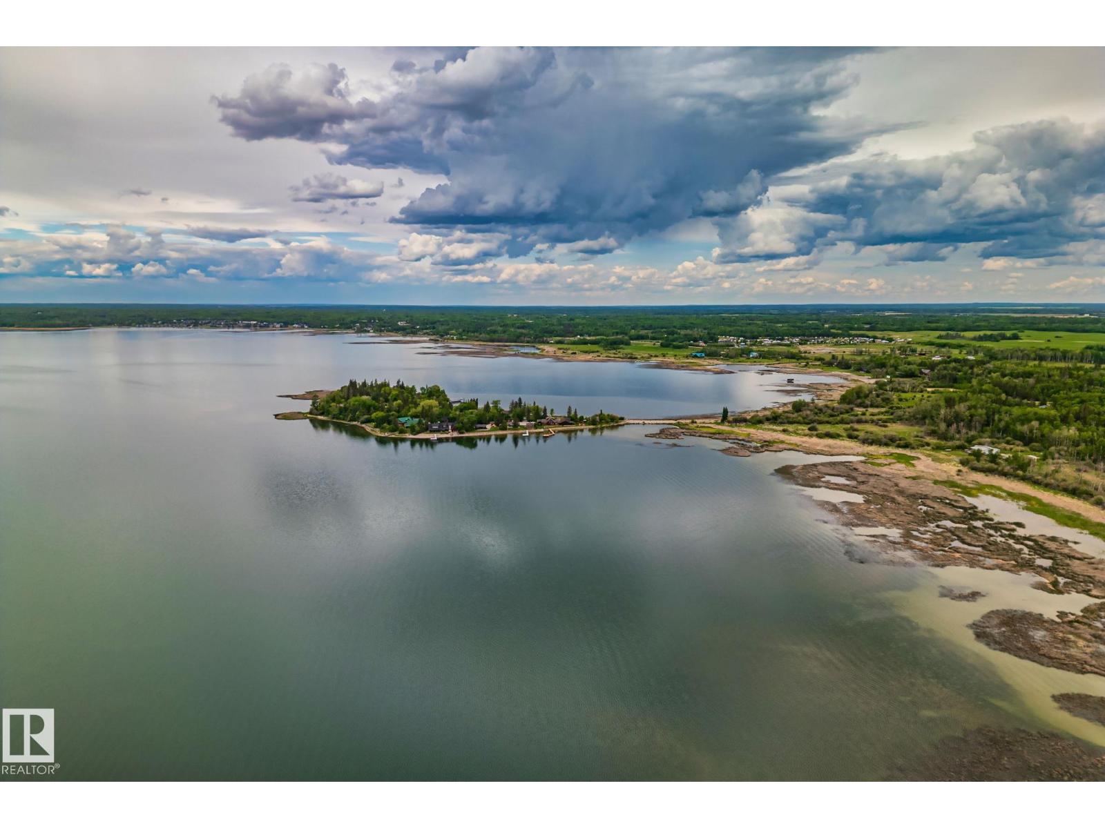 5439 Sunset Dr, Rural Lac Ste. Anne County, Alberta T0E 0A0 - Photo 63 - E4493506