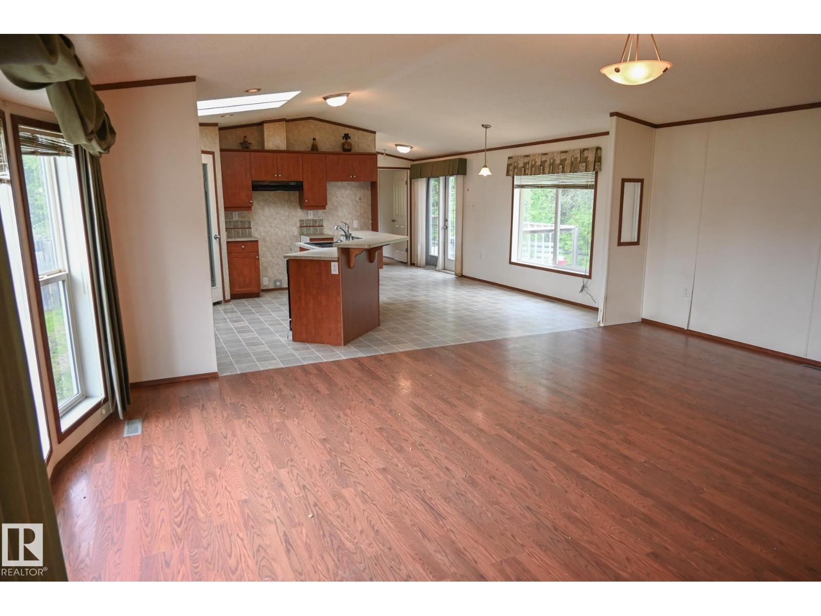 4703 52 St, Peers, Alberta  T0E 1W0 - Photo 5 - E4493661