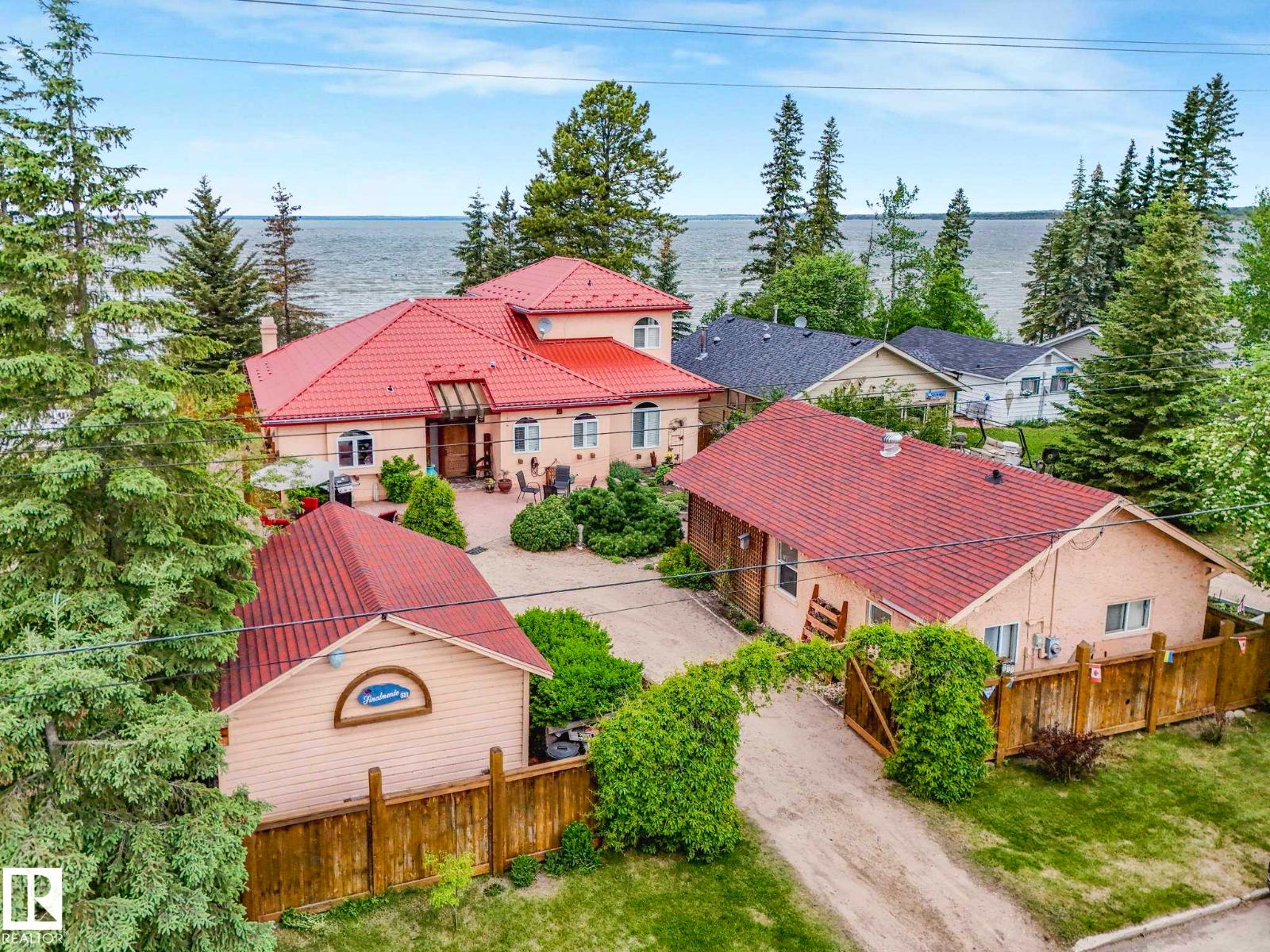 511 1 Av, Rural Wetaskiwin County, Alberta  T0C 2V0 - Photo 1 - E4493700