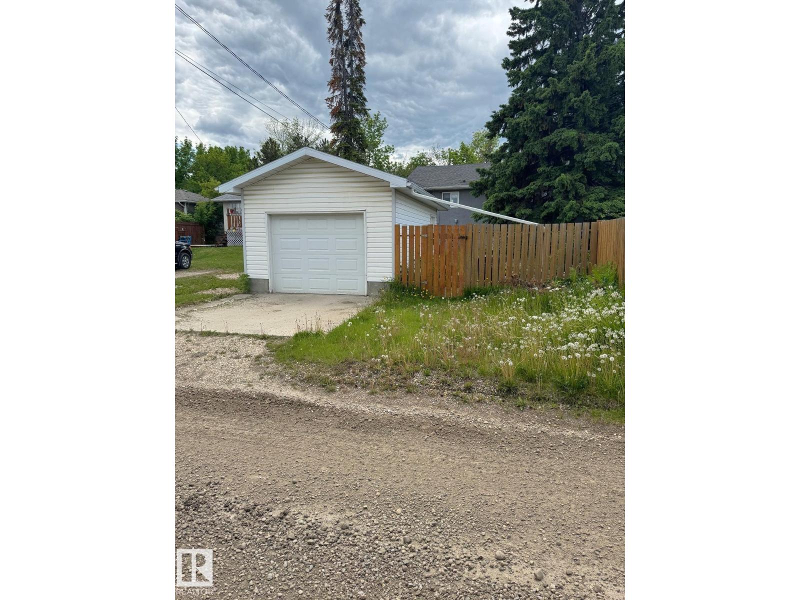 5093 45 St, Drayton Valley, Alberta T7A 1C2 - Photo 26 - E4493787