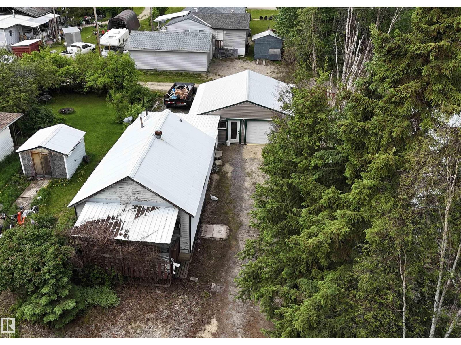 4621 54 Av, Lodgepole, Alberta T0E 1K0 - Photo 1 - E4493832
