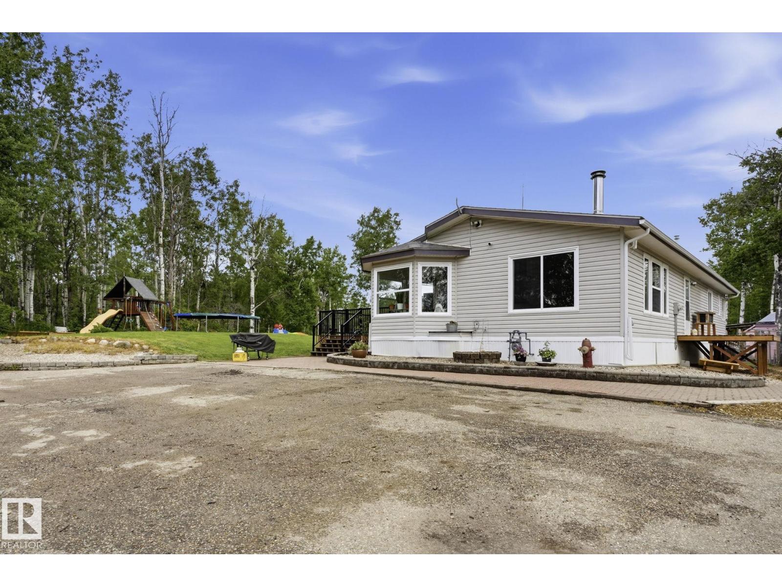 #202 54304 Rge Road 12, Rural Lac Ste. Anne County, Alberta T0E 1V2 - Photo 4 - E4494365