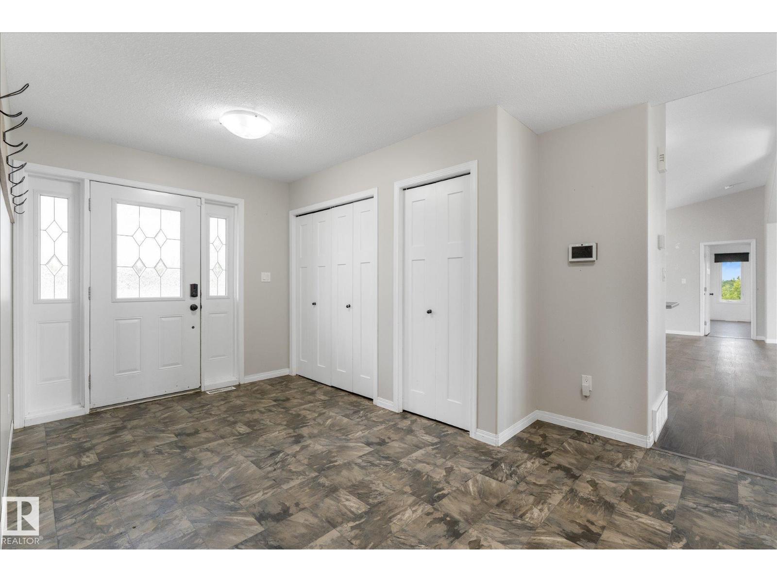 8223 Twp Road 590, Rural Lac Ste. Anne County, Alberta T0E 1N0 - Photo 12 - E4494393
