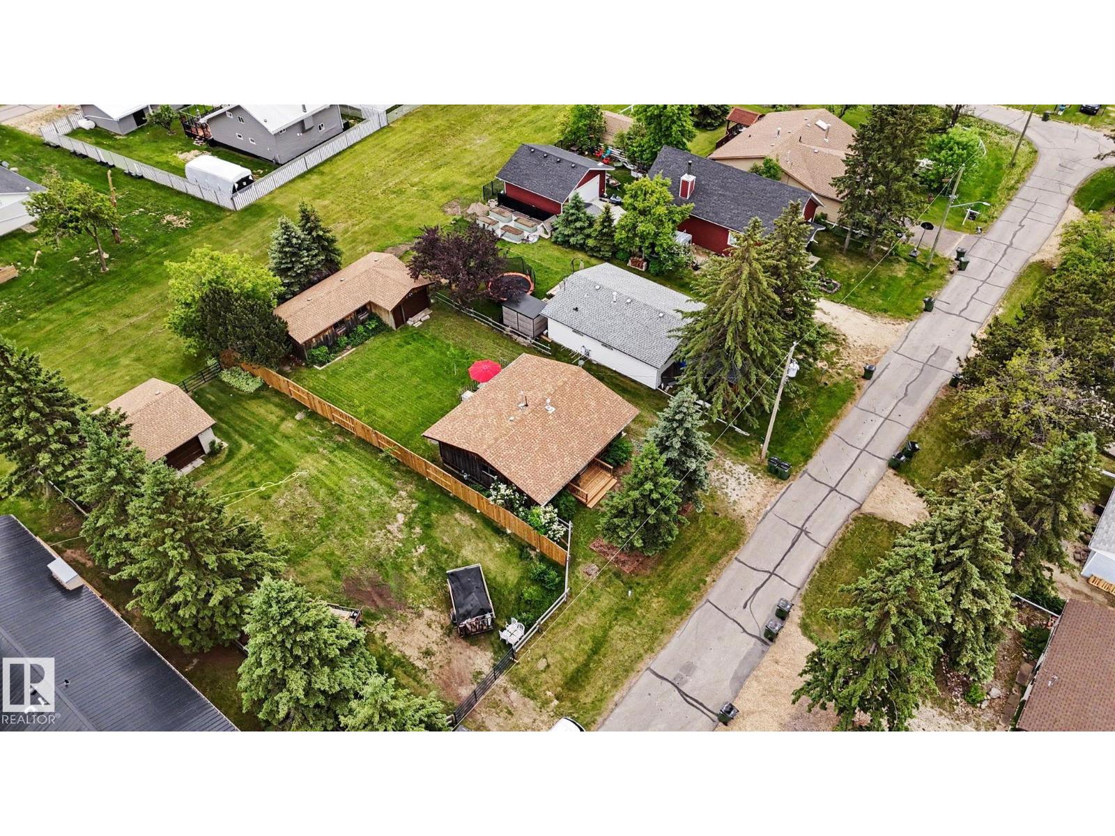 308 3 St, Rural Lac Ste. Anne County, Alberta T0E 1A0 - Photo 27 - E4494460