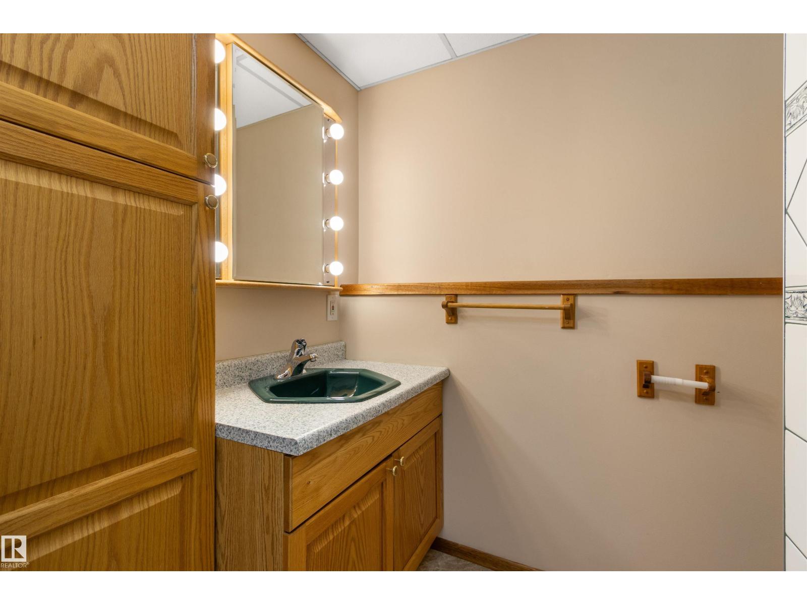5061 44 St, Drayton Valley, Alberta T7A 1B7 - Photo 35 - E4494643