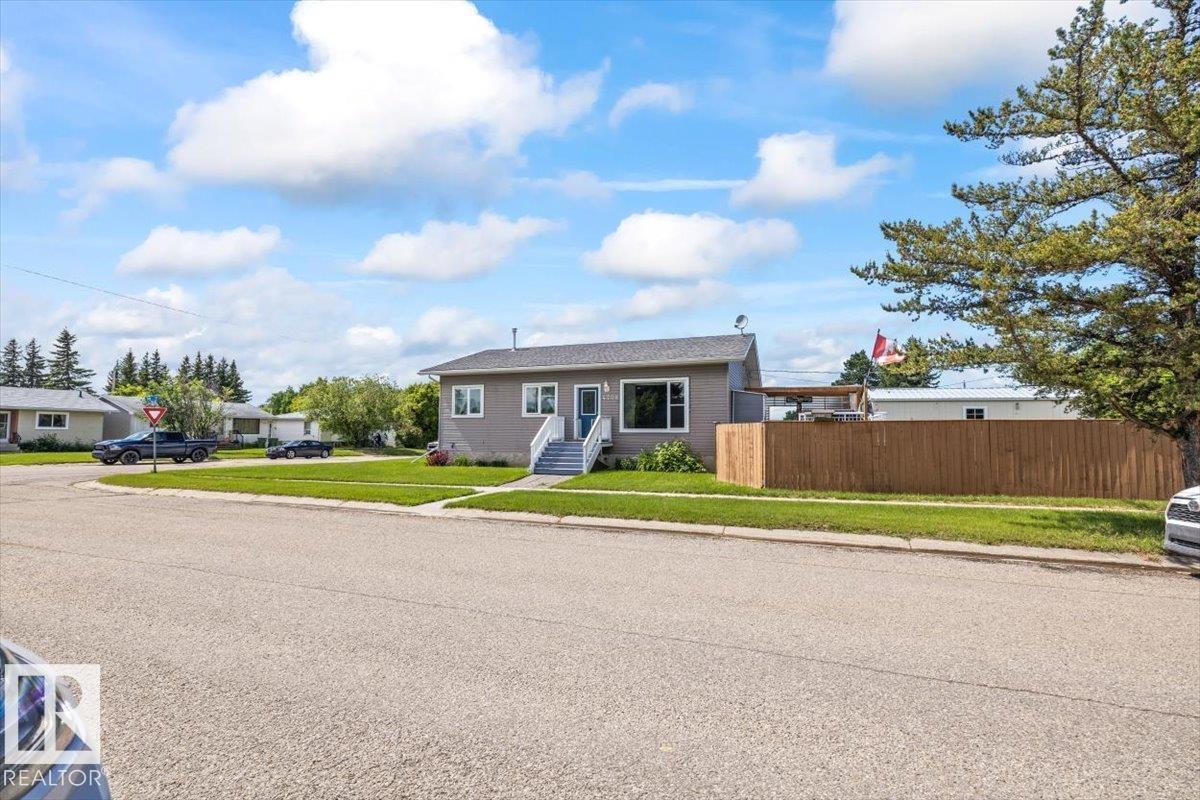 4708 47a Av, Onoway, Alberta T0E 1V0 - Photo 4 - E4494925