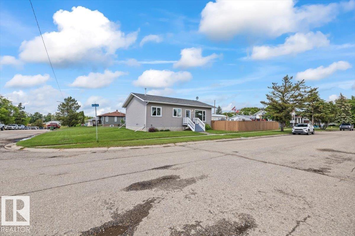 4708 47a Av, Onoway, Alberta T0E 1V0 - Photo 8 - E4494925