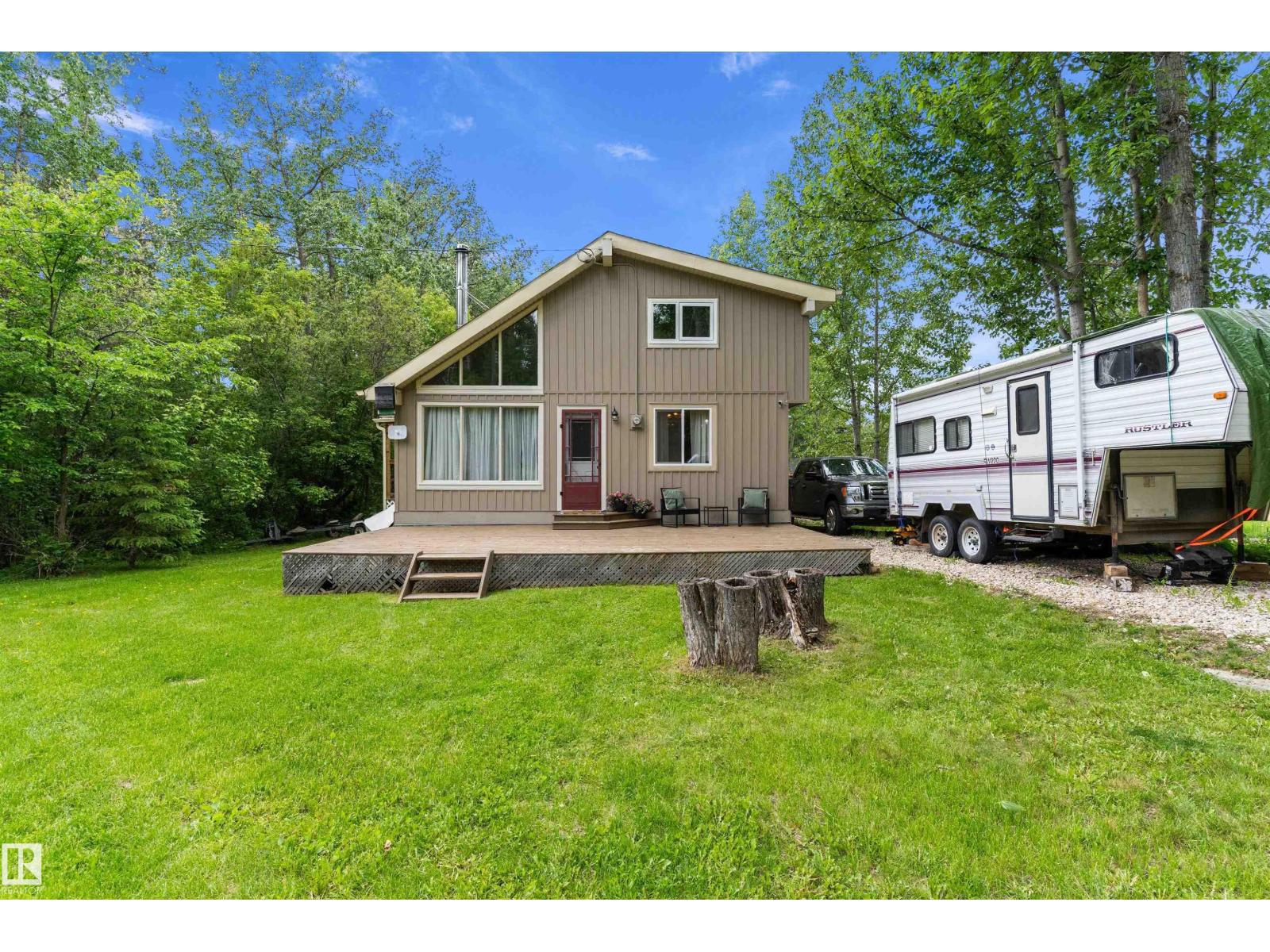 33 Hillside Cr, Rural Lac Ste. Anne County, Alberta T0E 0L0 - Photo 1 - E4494936