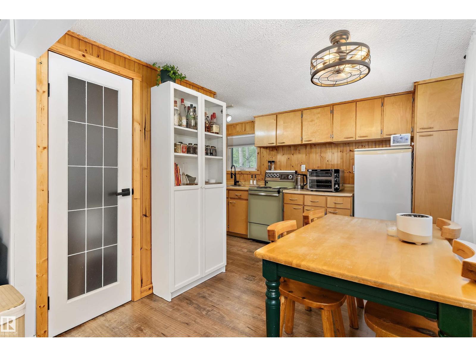 33 Hillside Cr, Rural Lac Ste. Anne County, Alberta T0E 0L0 - Photo 10 - E4494936