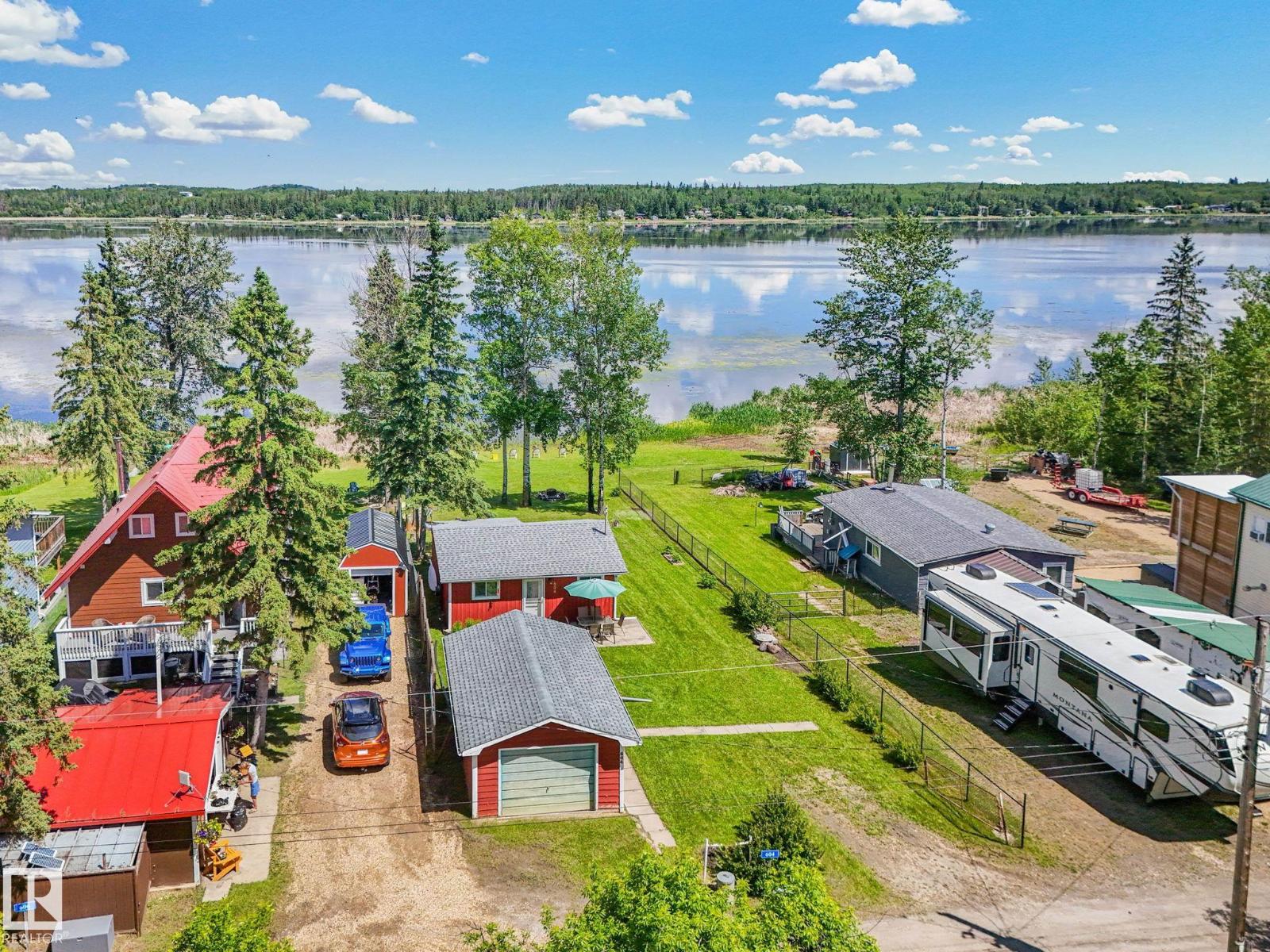 604 Blue Heron Drive, Rural Lac Ste. Anne County, Alberta T0E 1V0 - Photo 4 - E4494958