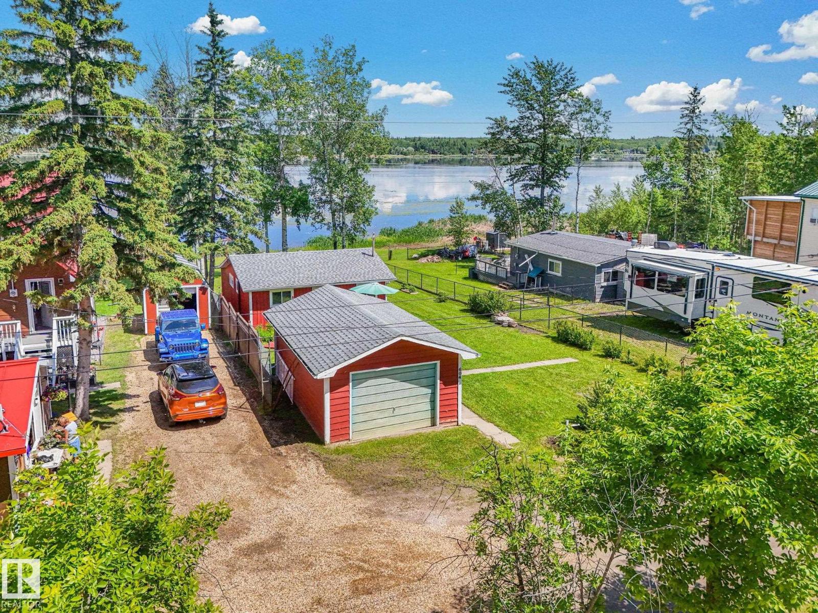 604 Blue Heron Drive, Rural Lac Ste. Anne County, Alberta T0E 1V0 - Photo 5 - E4494958