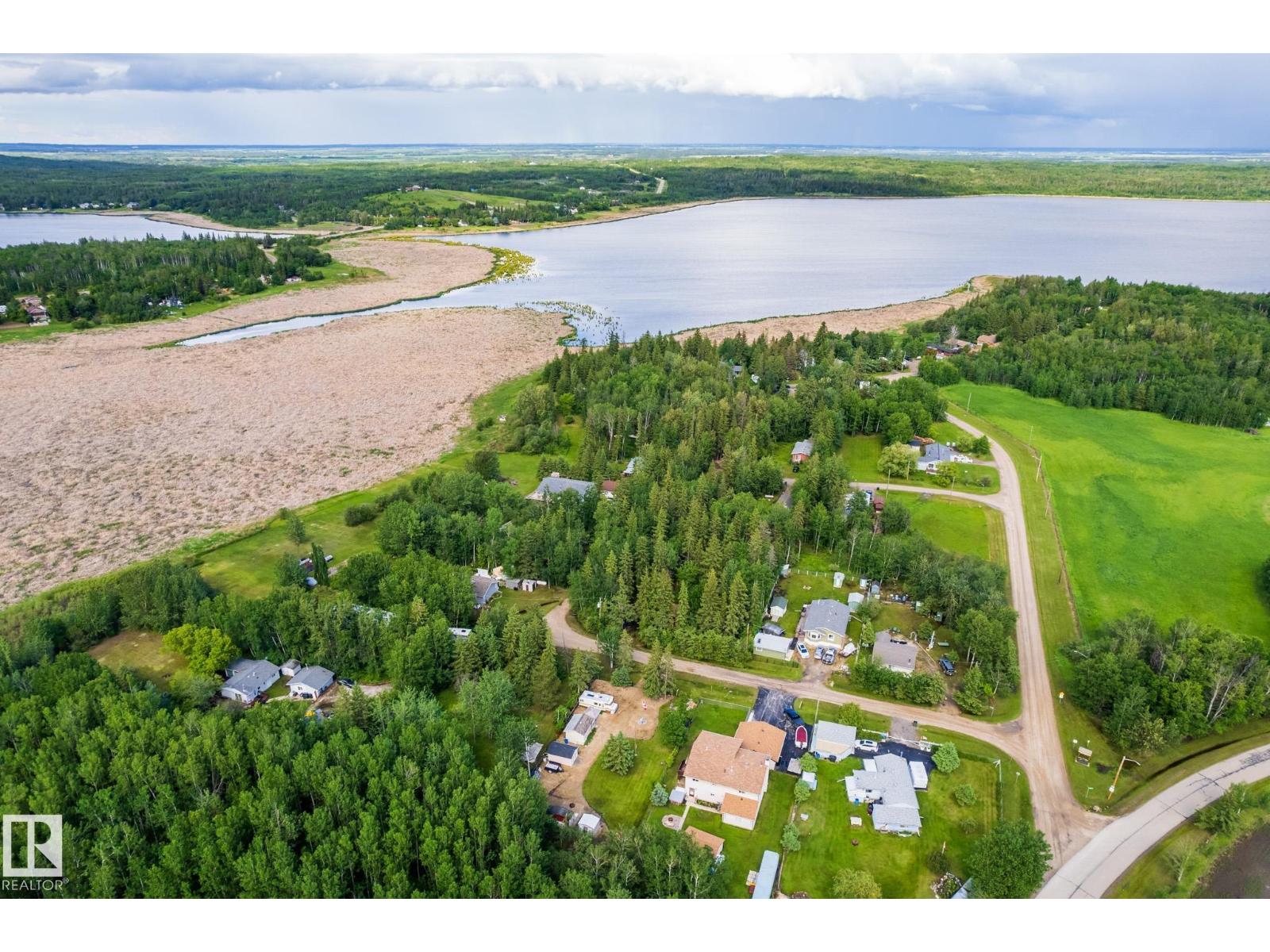 4103 Sylvan Cv, Rural Lac Ste. Anne County, Alberta  T0E 1V0 - Photo 24 - E4495377