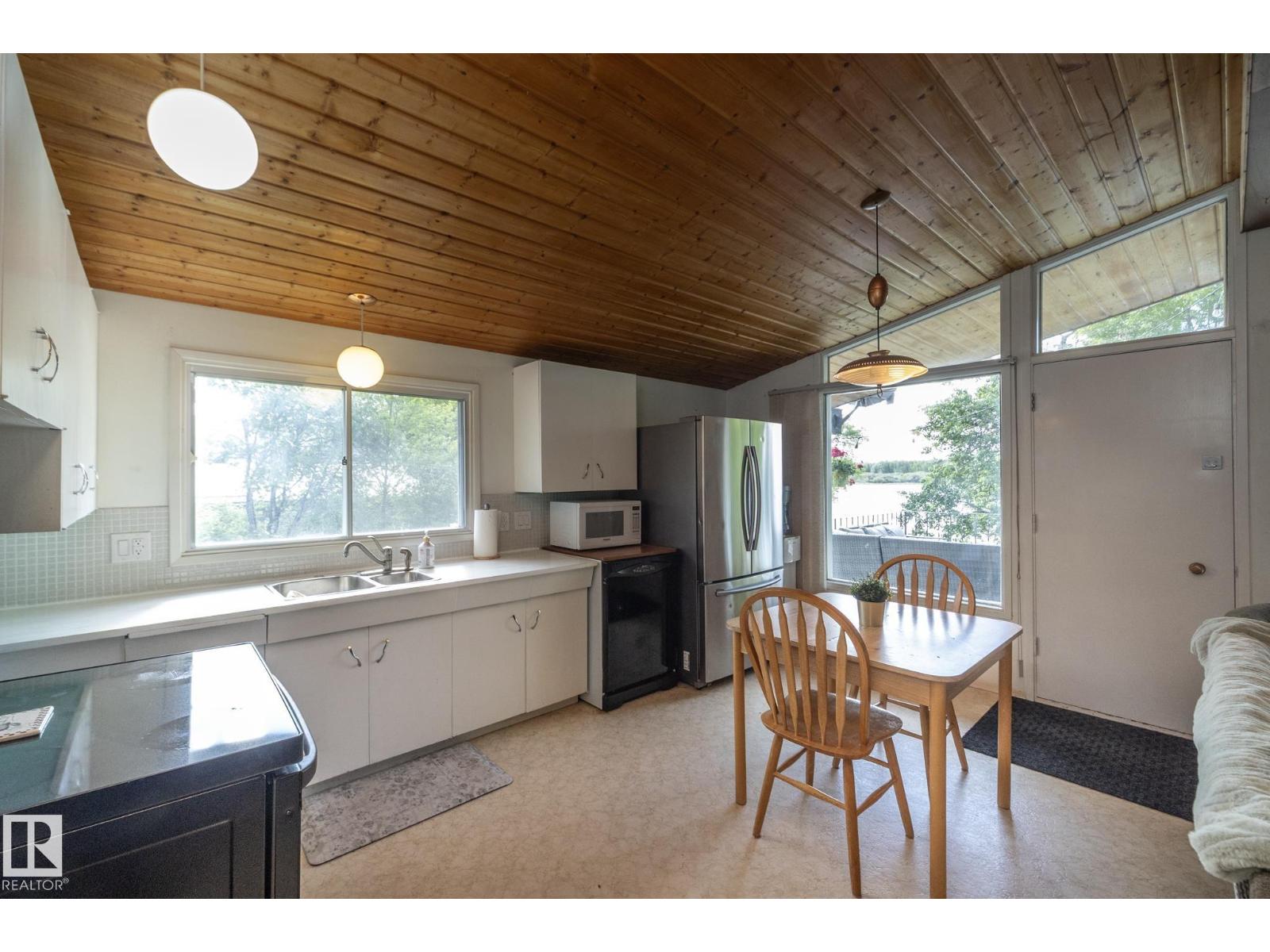 83 Cougar St, Rural Lac Ste. Anne County, Alberta  T0E 0L0 - Photo 37 - E4495396