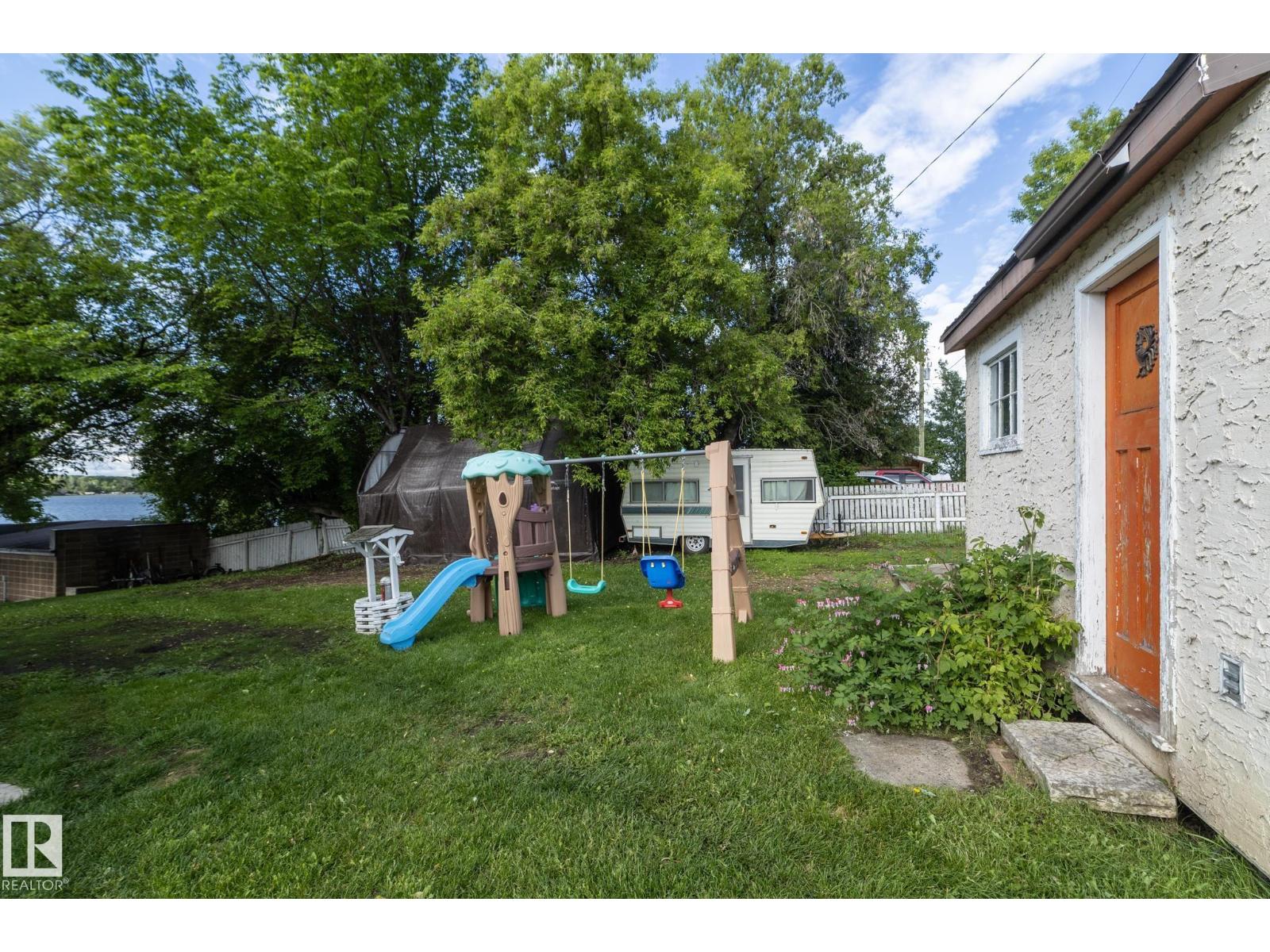 83 Cougar St, Rural Lac Ste. Anne County, Alberta  T0E 0L0 - Photo 9 - E4495396