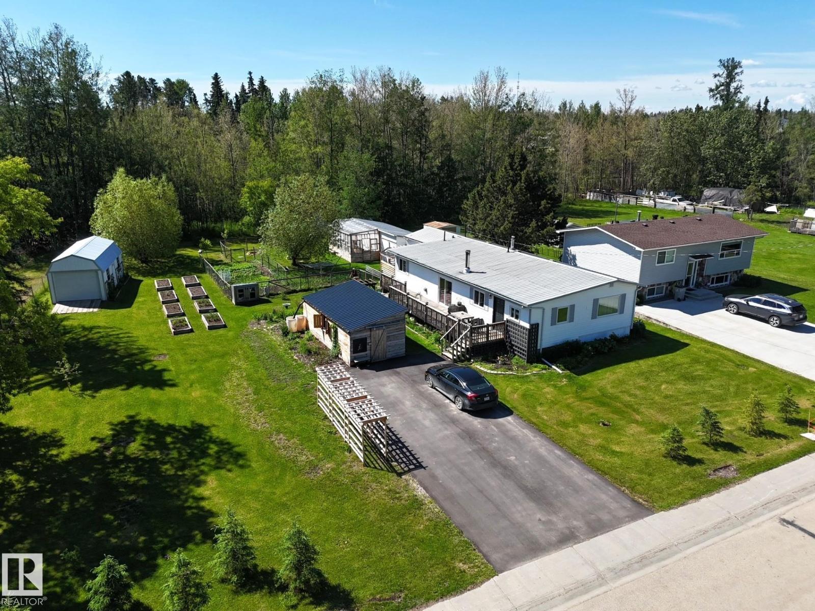 4707 54 Av, Wildwood, Alberta  T0E 2M0 - Photo 1 - E4495473