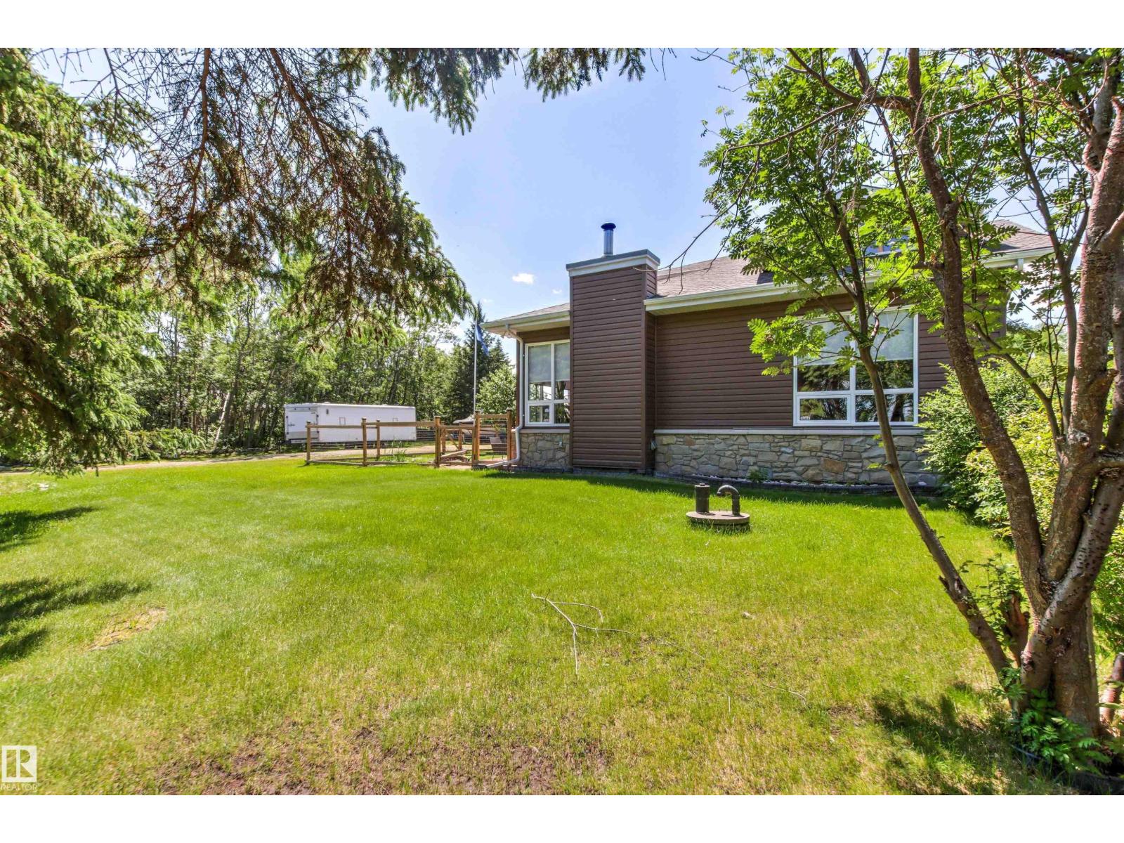 #75 53004 Rge Road 54 A, Rural Parkland County, Alberta  T0E 2B0 - Photo 38 - E4495699