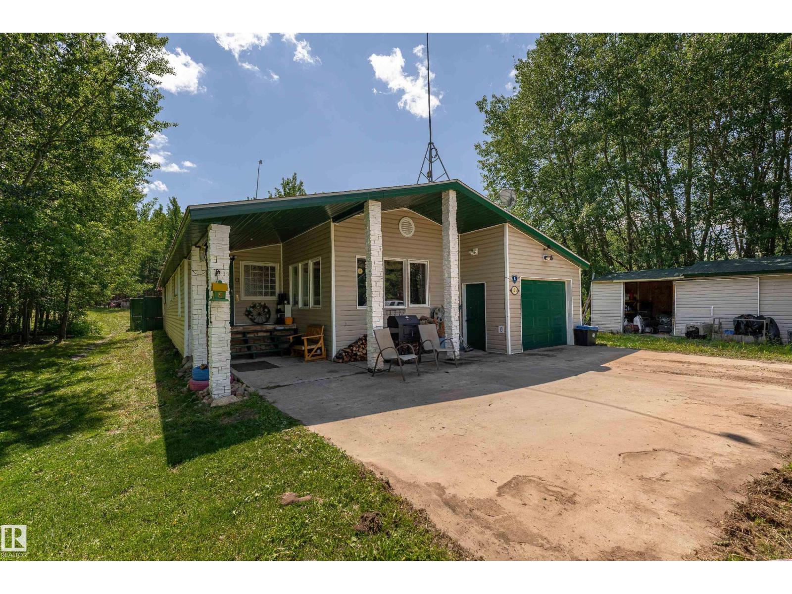 #125 54126 Rge Road 30, Rural Lac Ste. Anne County, Alberta  T0E 1V0 - Photo 1 - E4495867