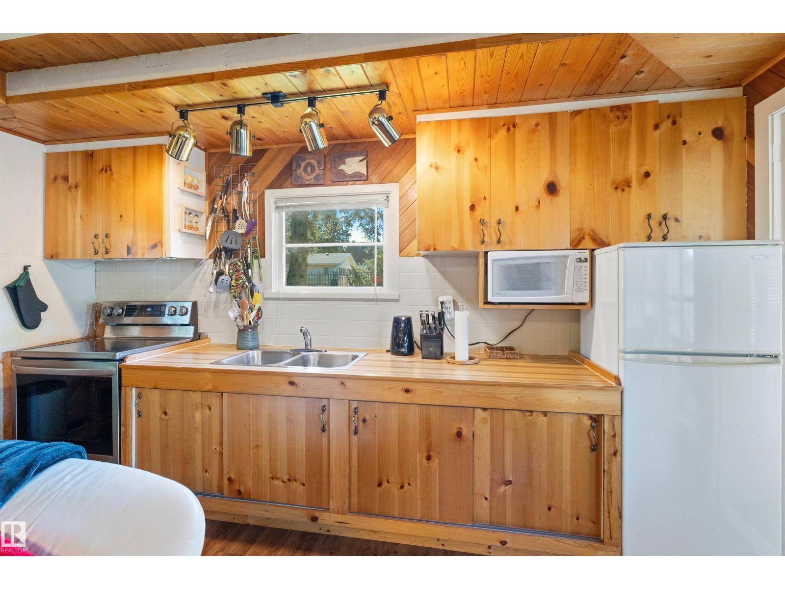410 4 St Yellowstone, Rural Lac Ste. Anne County, Alberta  T0E 1A0 - Photo 23 - E4495887