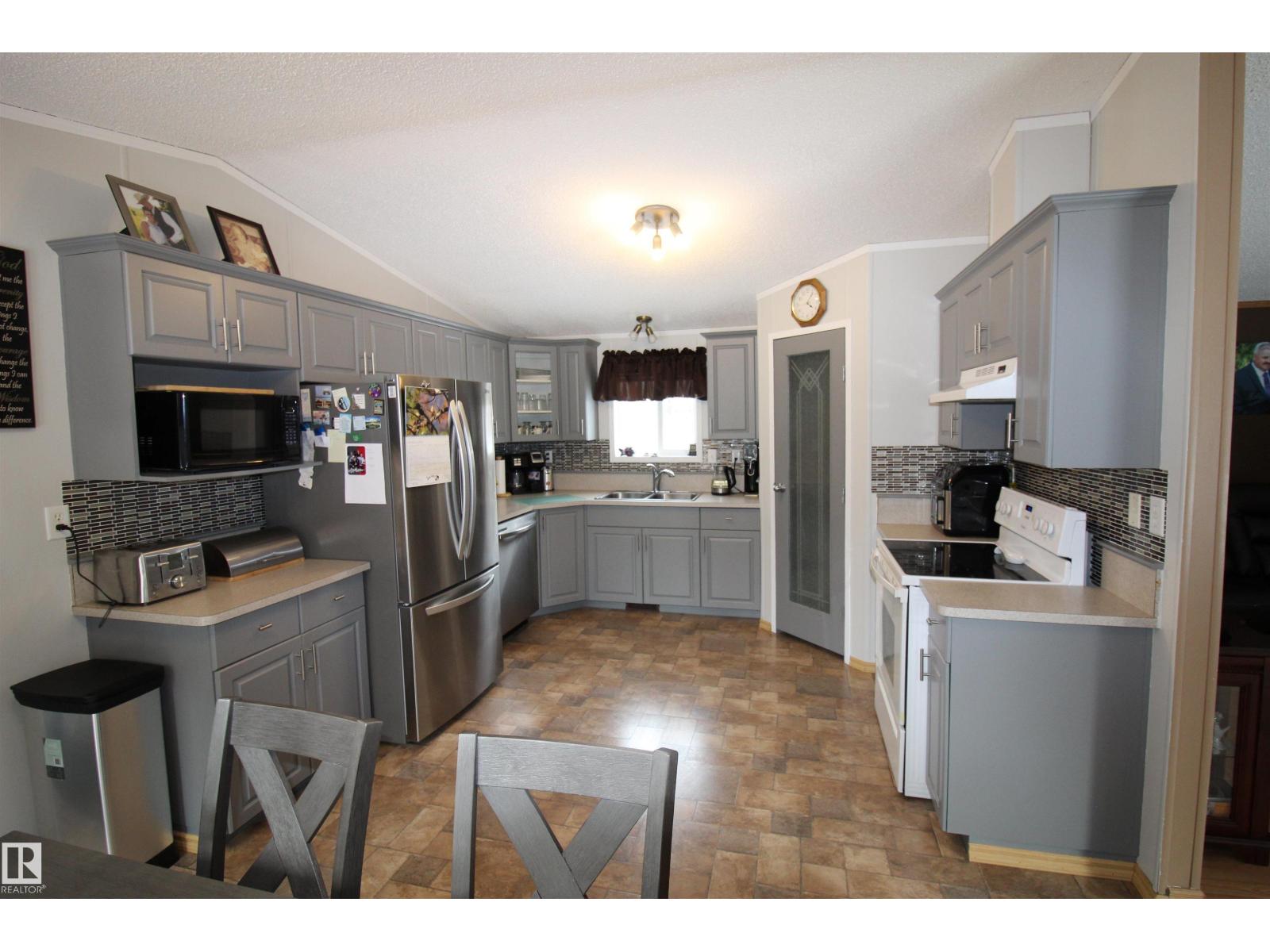 56326 Rge Rd 65, Rural Lac Ste. Anne County, Alberta  T0E 2A0 - Photo 15 - E4496317