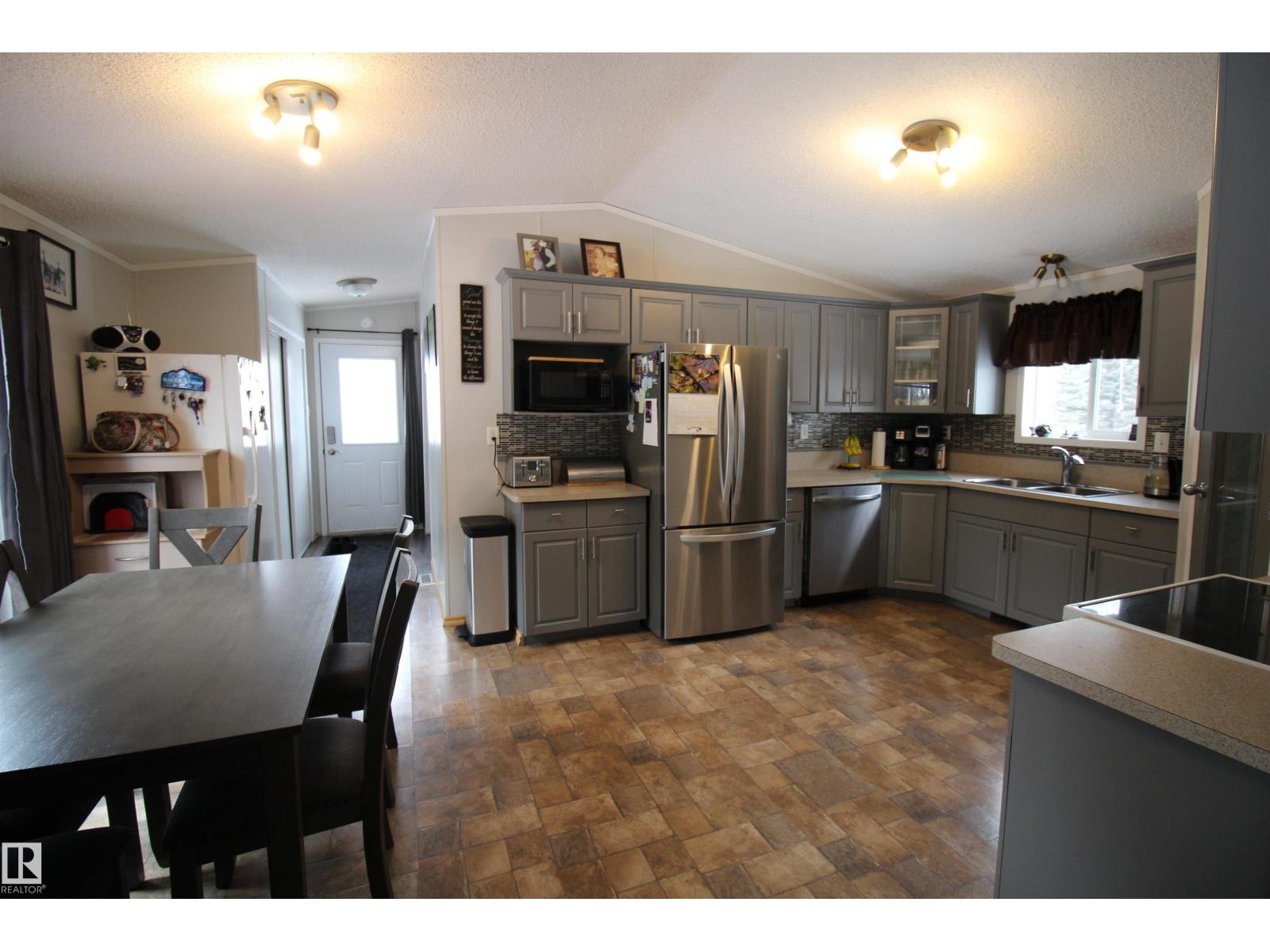 56326 Rge Rd 65, Rural Lac Ste. Anne County, Alberta  T0E 2A0 - Photo 17 - E4496317