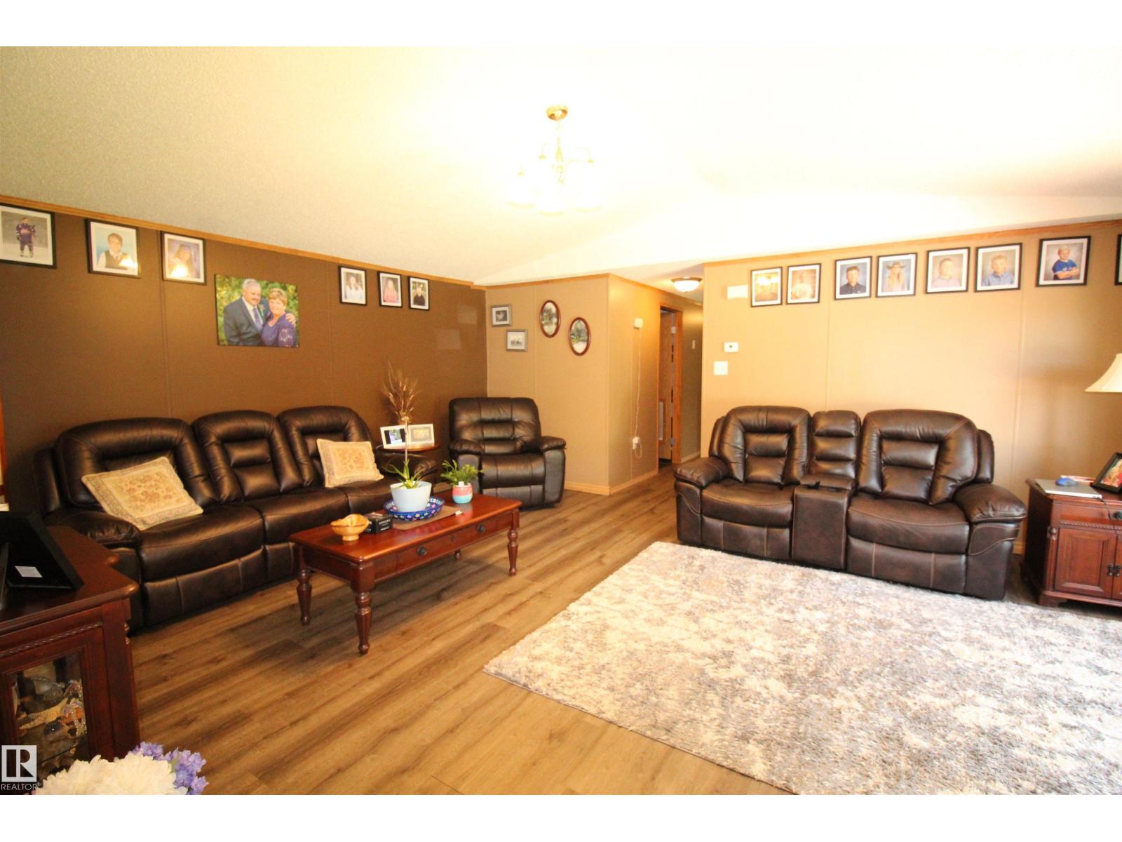 56326 Rge Rd 65, Rural Lac Ste. Anne County, Alberta  T0E 2A0 - Photo 18 - E4496317