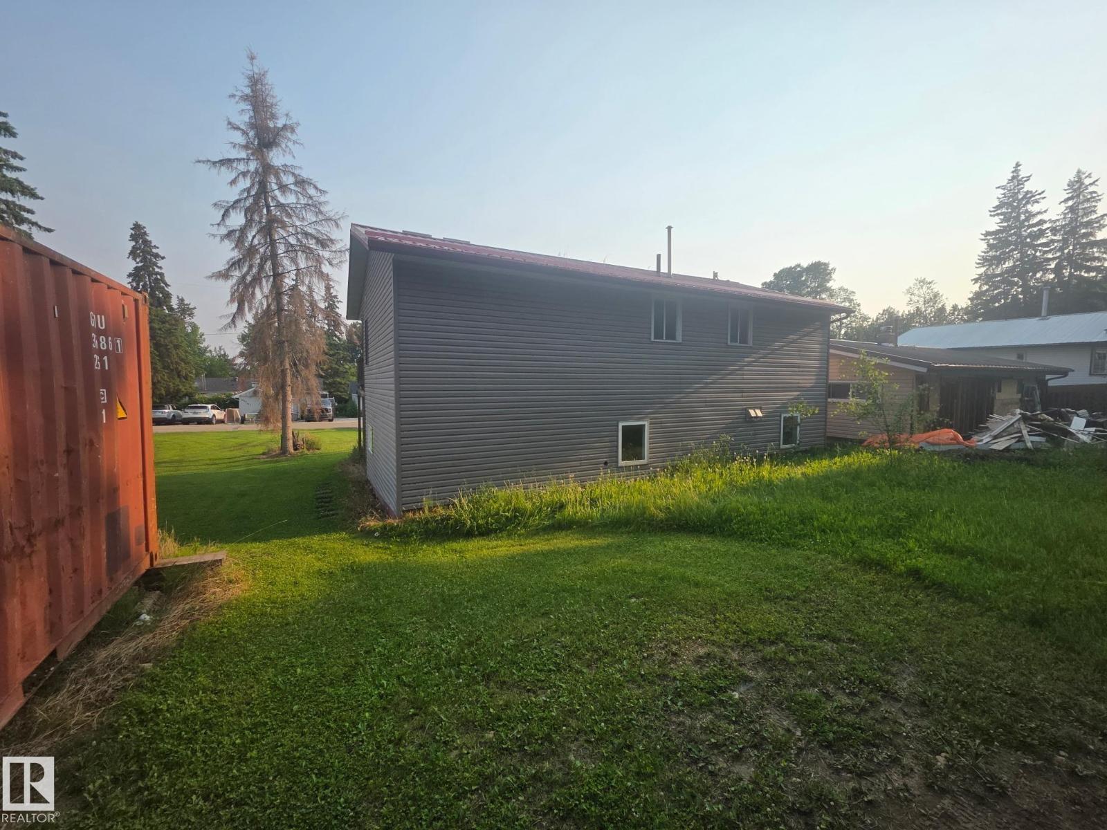 9914 101 Av, Rural Lac Ste. Anne County, Alberta T0E 0L0 - Photo 3 - E4496391