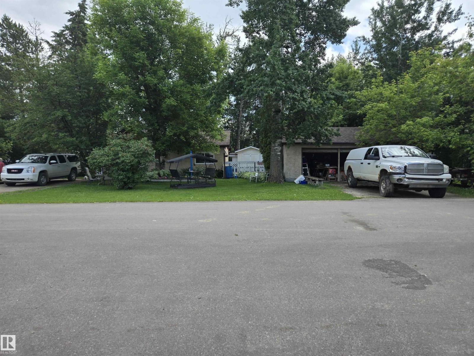 5211 47 Av, Rural Lac Ste. Anne County, Alberta T0E 0A0 - Photo 2 - E4496469