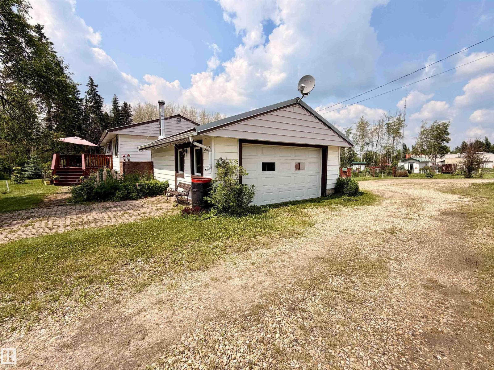 5004 50 Av, Evansburg, Alberta T0E 0T0 - Photo 9 - E4496521