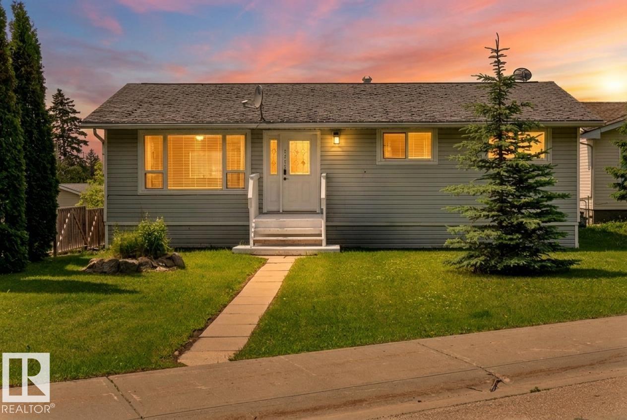 5212 46 St, Wabamun, Alberta T0E 2K0 - Photo 2 - E4496596