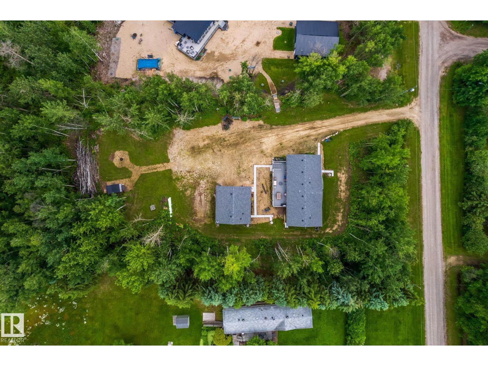 #118 55107 Rge Road 33, Rural Lac Ste. Anne County, Alberta T0E 1V0 - Photo 2 - E4496606