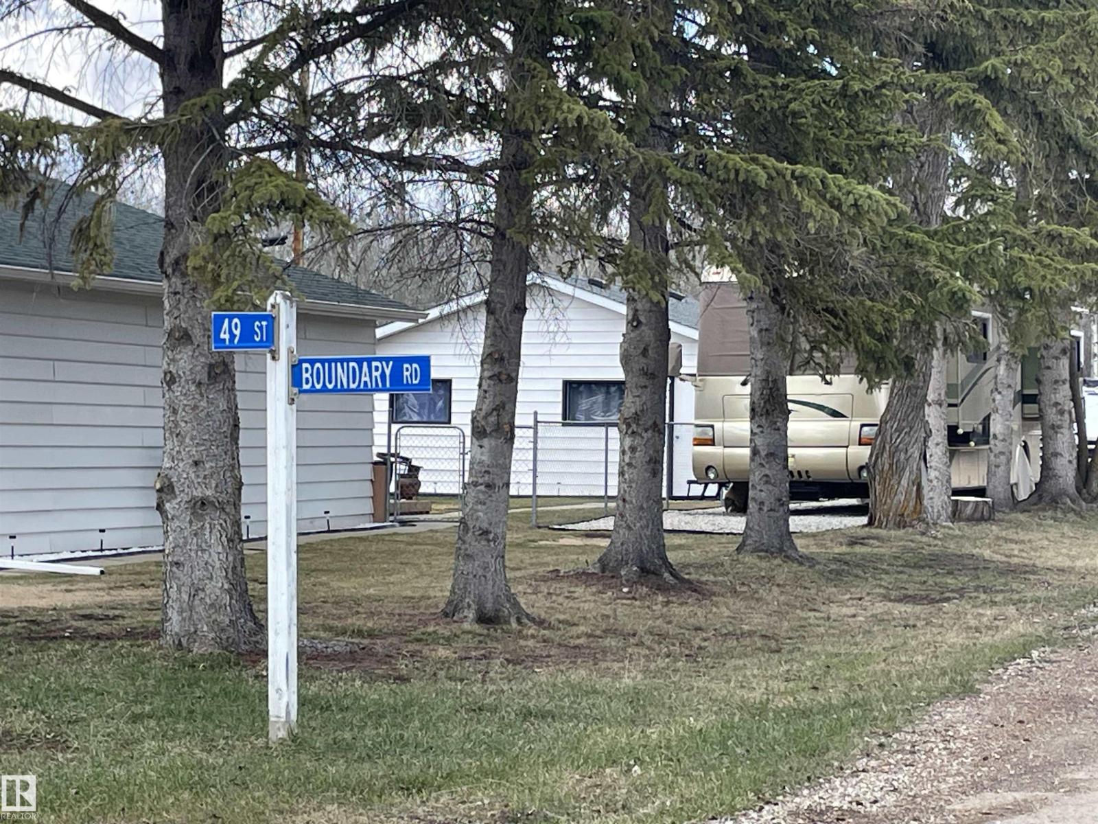 4820 44 Av, Rural Lac Ste. Anne County, Alberta T0E 0A0 - Photo 1 - E4497212