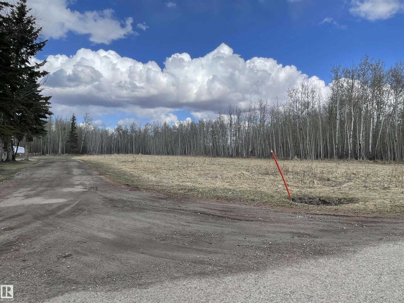 4820 44 Av, Rural Lac Ste. Anne County, Alberta T0E 0A0 - Photo 2 - E4497212