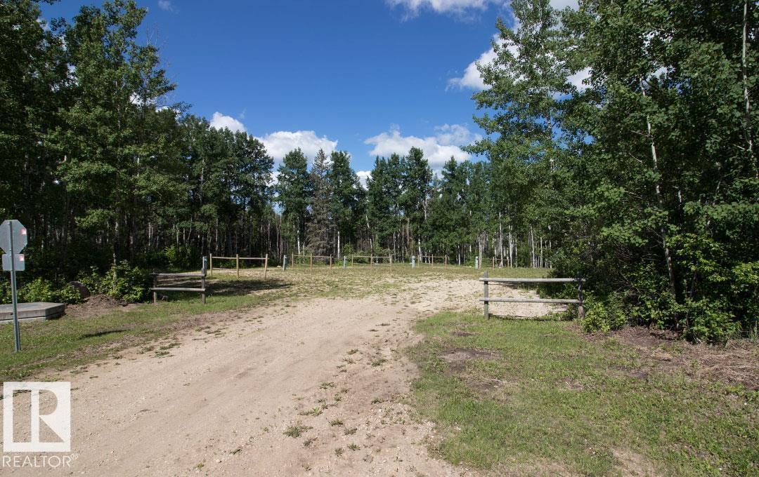 #137 5519 Twp Rd 550, Rural Lac Ste. Anne County, Alberta T0E 0L0 - Photo 11 - E4497218