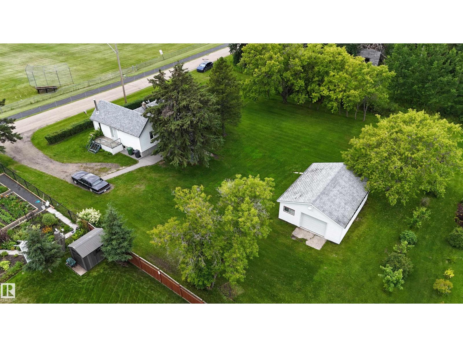 4712 54 Av, Wabamun, Alberta T0E 0K0 - Photo 42 - E4497245