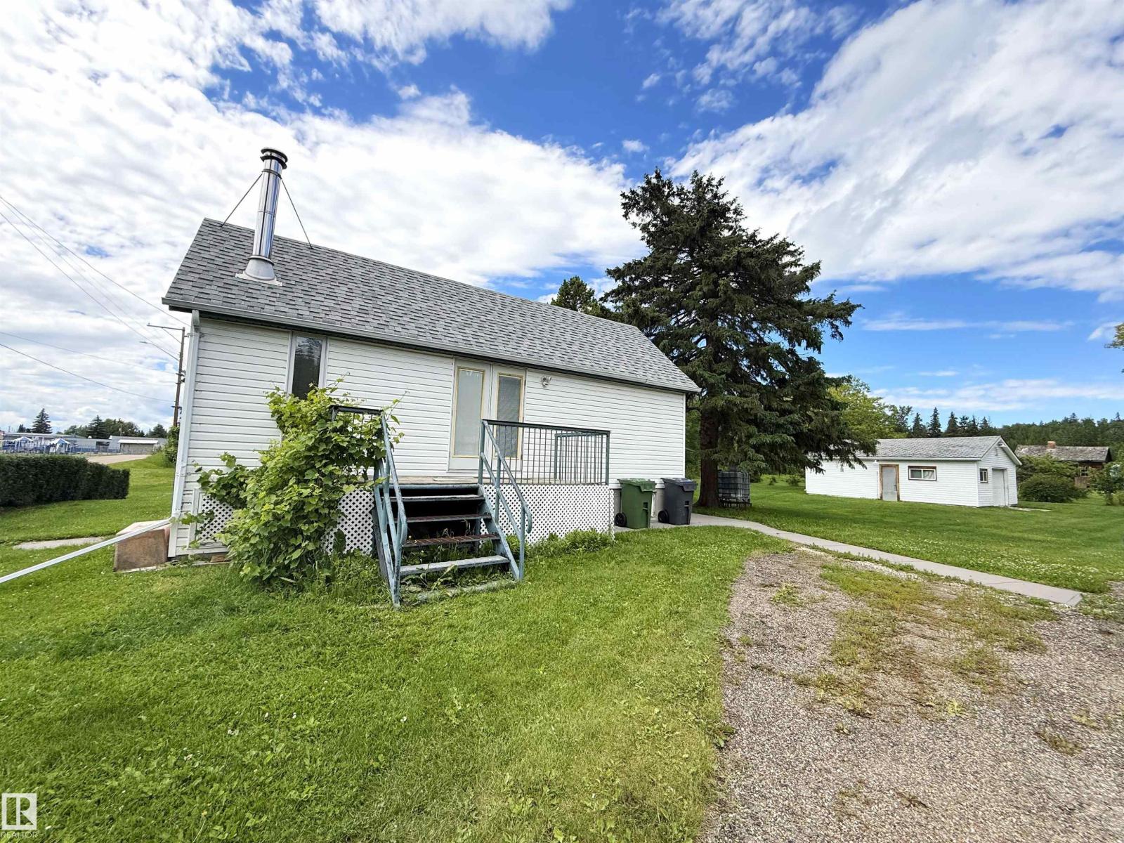 4712 54 Av, Wabamun, Alberta T0E 0K0 - Photo 8 - E4497245