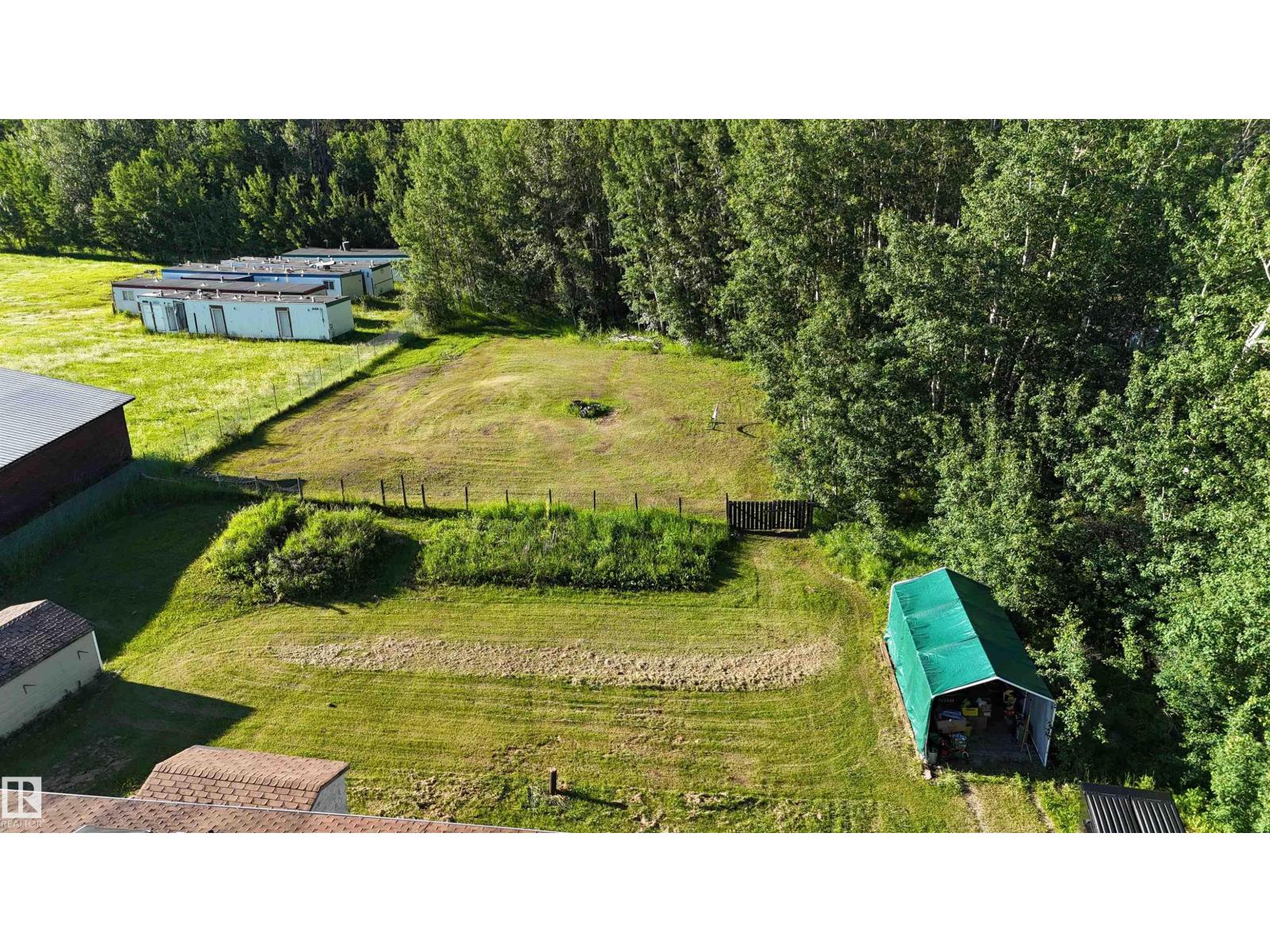 6118 Hwy 16, Rural Parkland County, Alberta T0E 0W0 - Photo 2 - E4497366