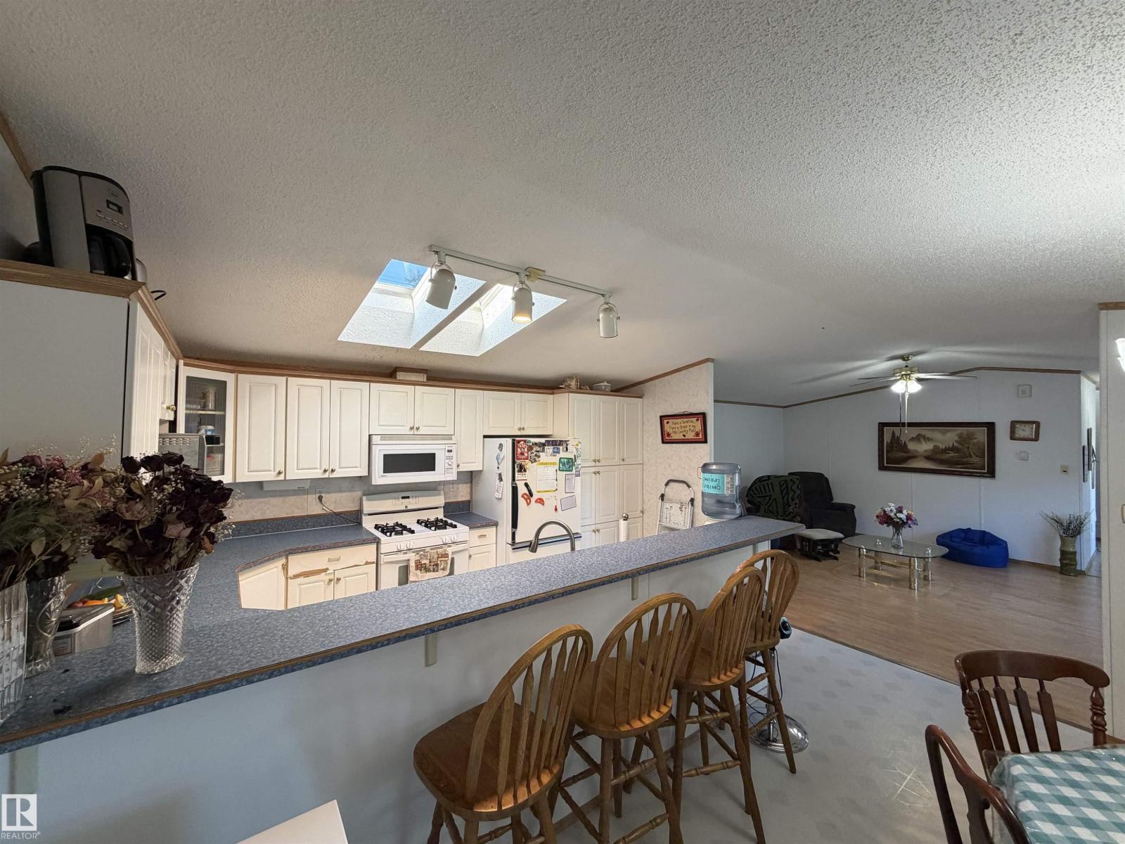 6118 Hwy 16, Rural Parkland County, Alberta T0E 0W0 - Photo 26 - E4497366