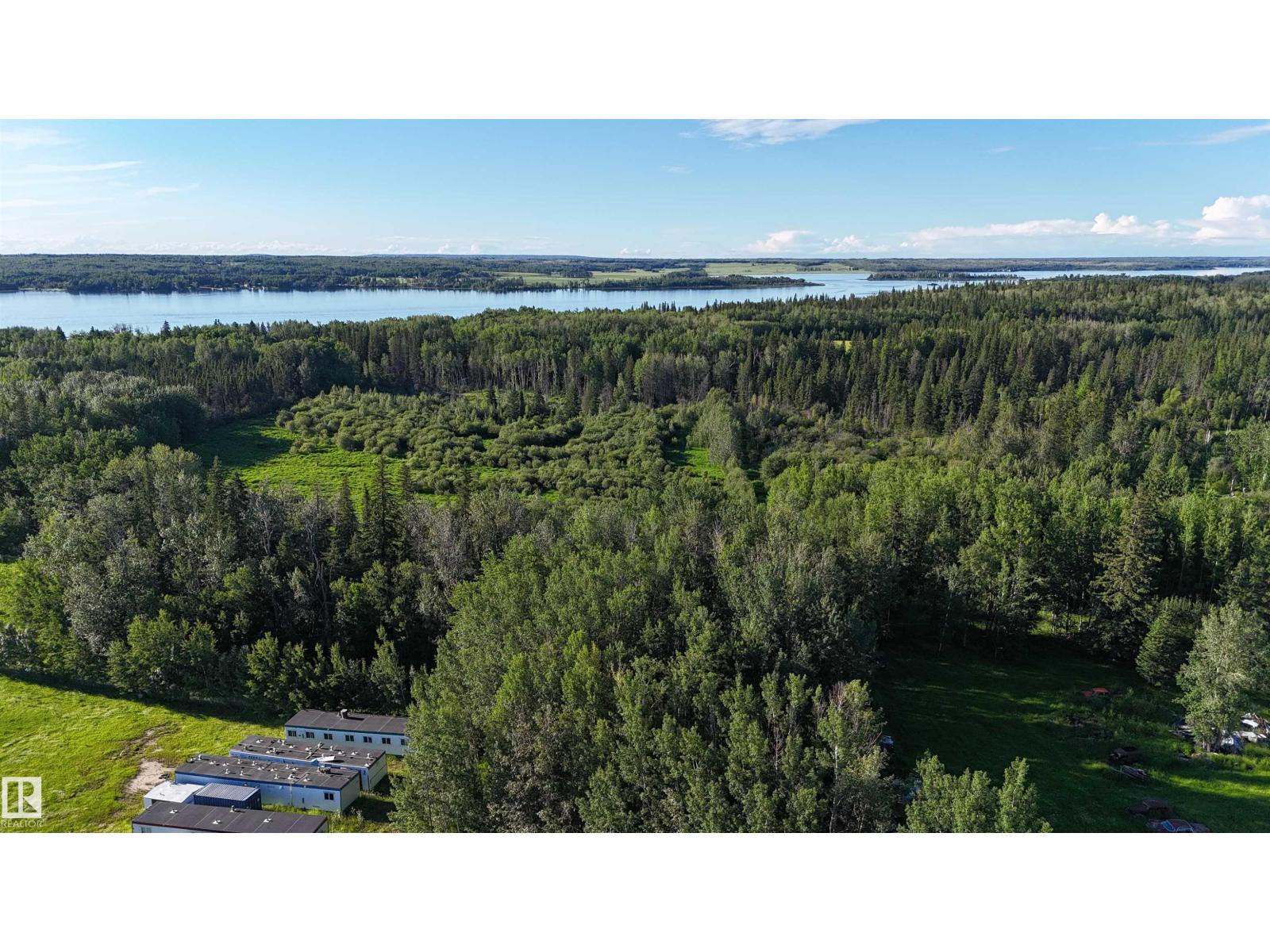 6118 Hwy 16, Rural Parkland County, Alberta T0E 0W0 - Photo 3 - E4497366