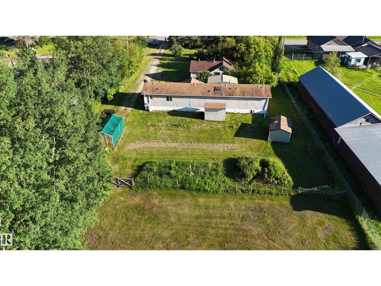 6118 Hwy 16, Rural Parkland County, Alberta T0E 0W0 - Photo 6 - E4497366