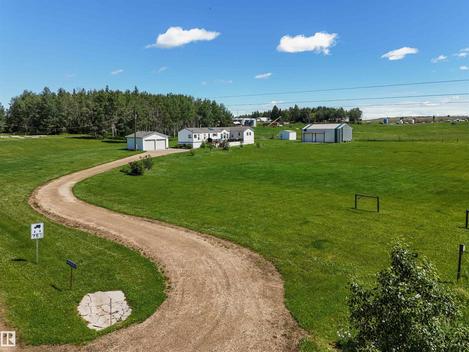 49327 Rge Rd 53, Rural Brazeau County, Alberta  T0C 1W0 - Photo 10 - E4497371