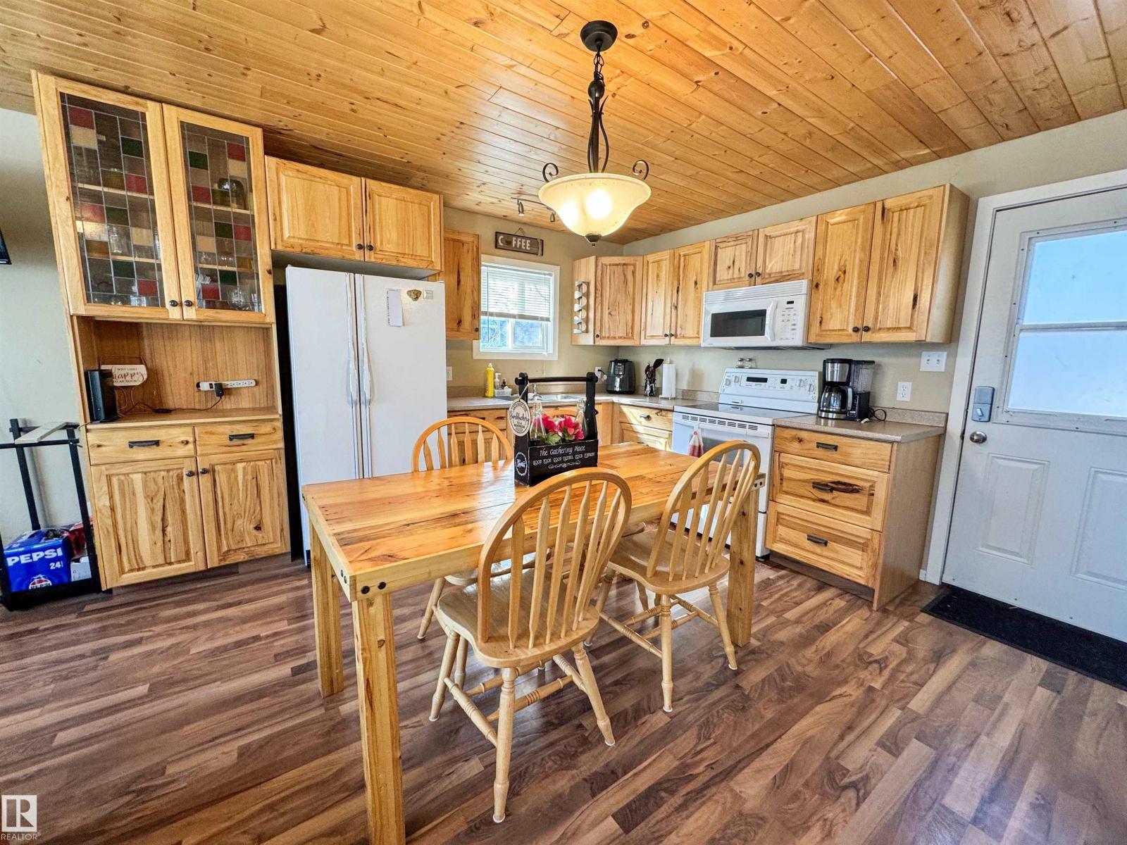 4920 58 St, Rural Lac Ste. Anne County, Alberta T0E 0A0 - Photo 10 - E4497467