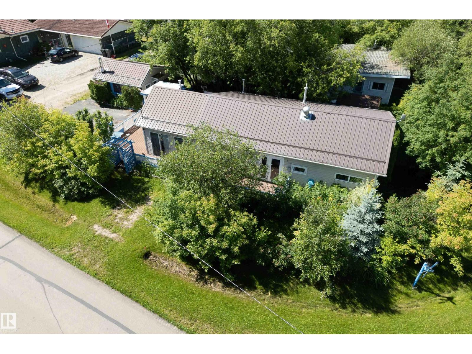 5219 49 Av, Rural Lac Ste. Anne County, Alberta T0E 0A0 - Photo 11 - E4497747