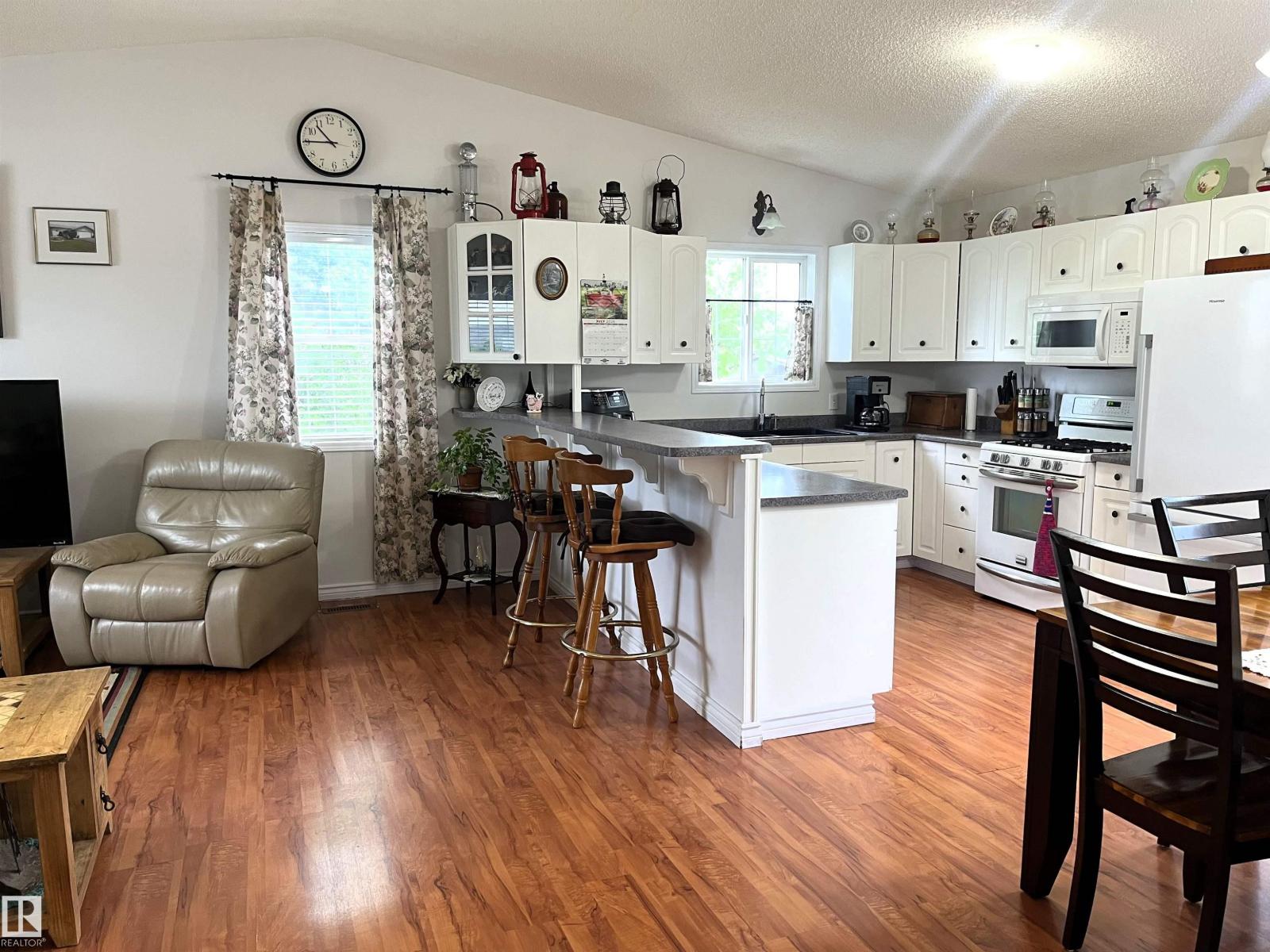 4914 51 Ave, Entwistle, Alberta T0E 0S0 - Photo 14 - E4497762