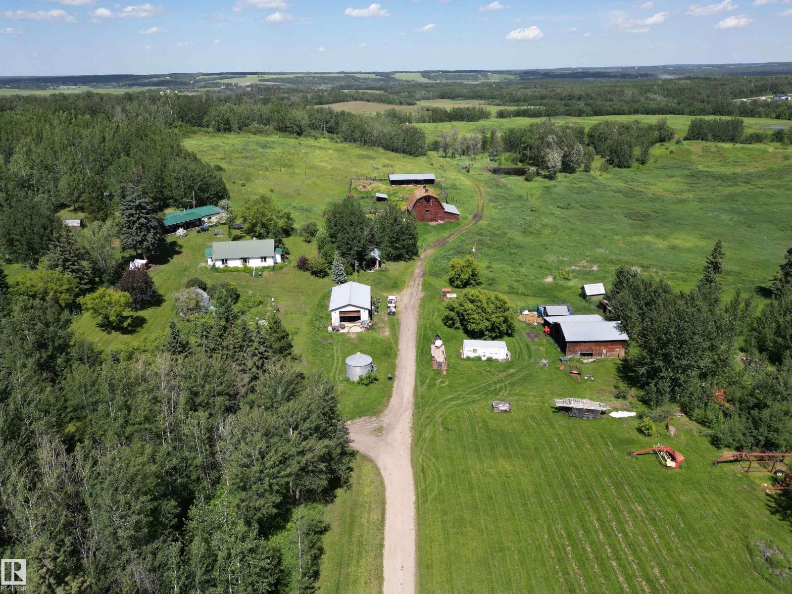 1524a Twp Road 544, Rural Lac Ste. Anne County, Alberta  T0E 1V0 - Photo 2 - E4497763