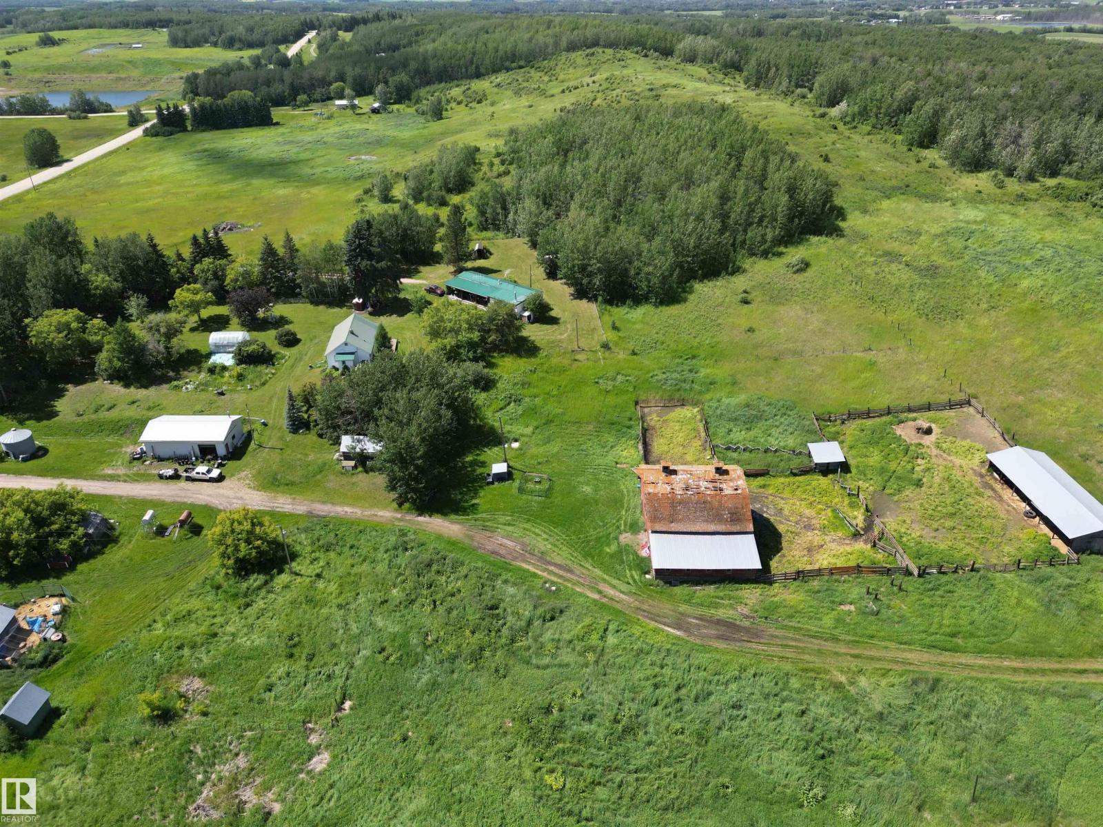 1524a Twp Road 544, Rural Lac Ste. Anne County, Alberta  T0E 1V0 - Photo 75 - E4497763