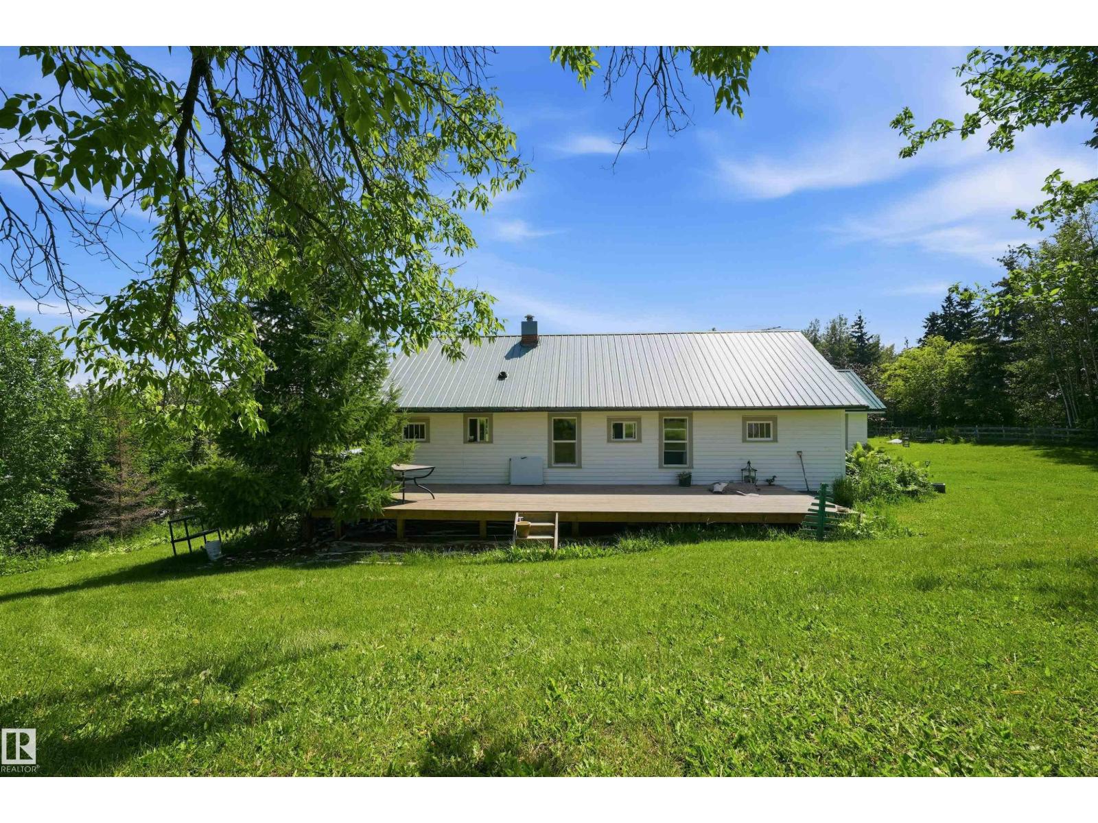 1524a Twp Road 544, Rural Lac Ste. Anne County, Alberta  T0E 1V0 - Photo 9 - E4497763