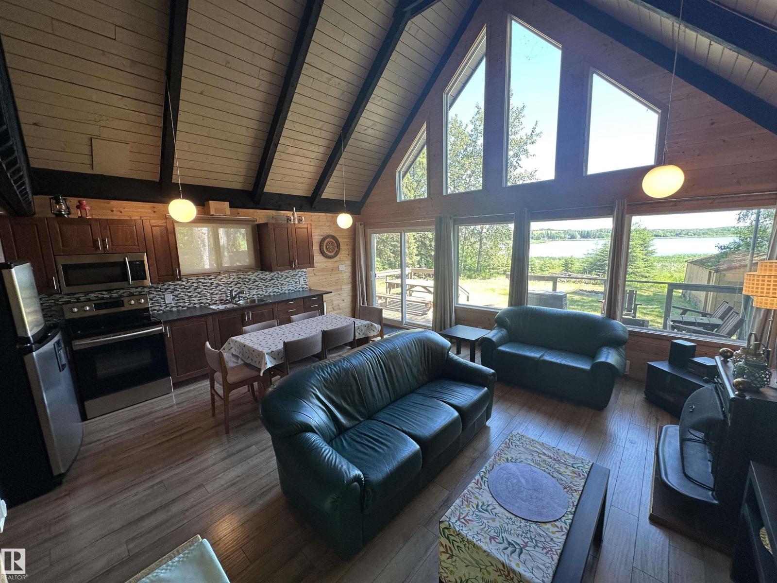 4307 Spruce Pt, Rural Lac Ste. Anne County, Alberta T0E 1V0 - Photo 10 - E4497866