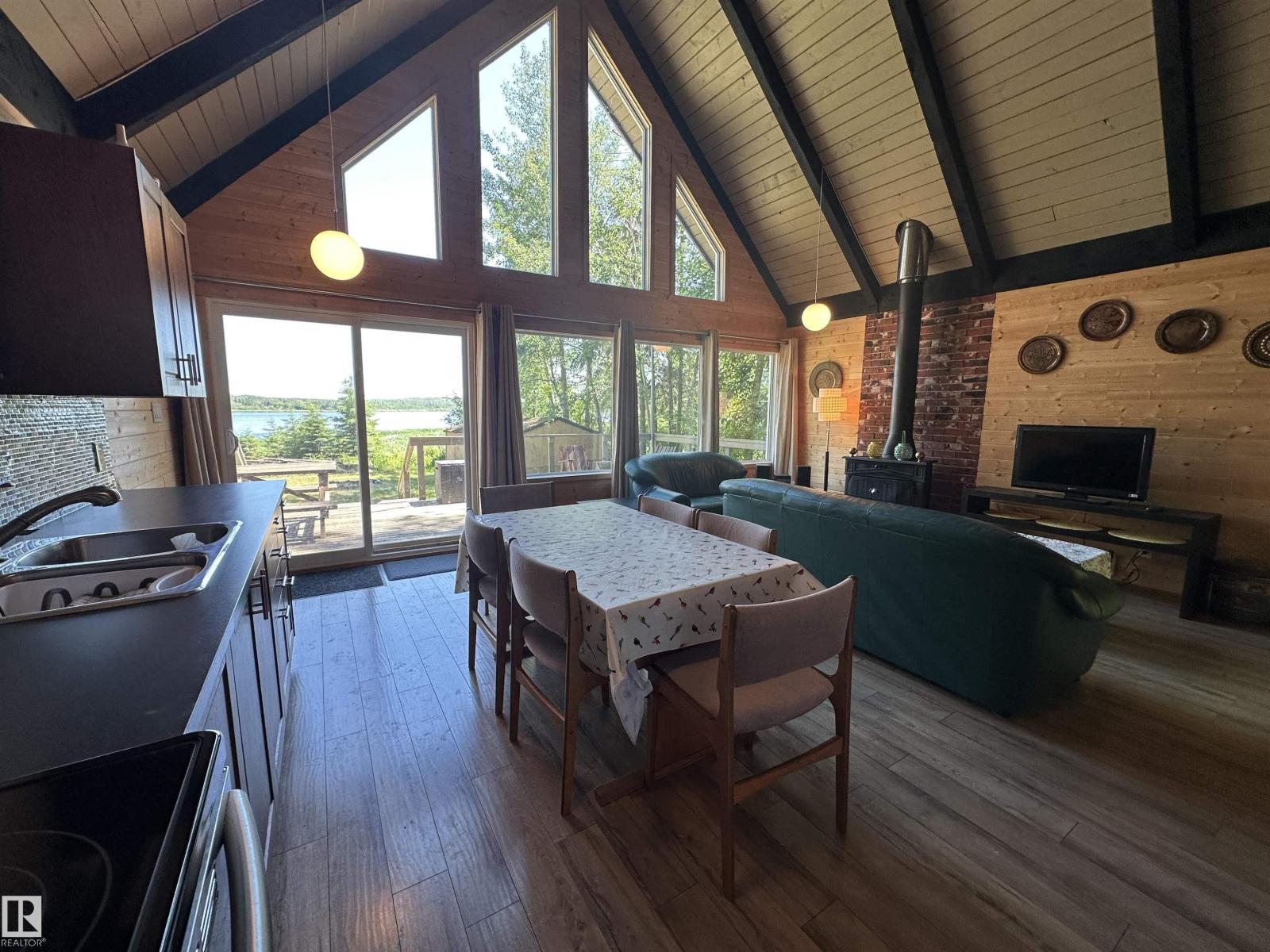 4307 Spruce Pt, Rural Lac Ste. Anne County, Alberta T0E 1V0 - Photo 12 - E4497866
