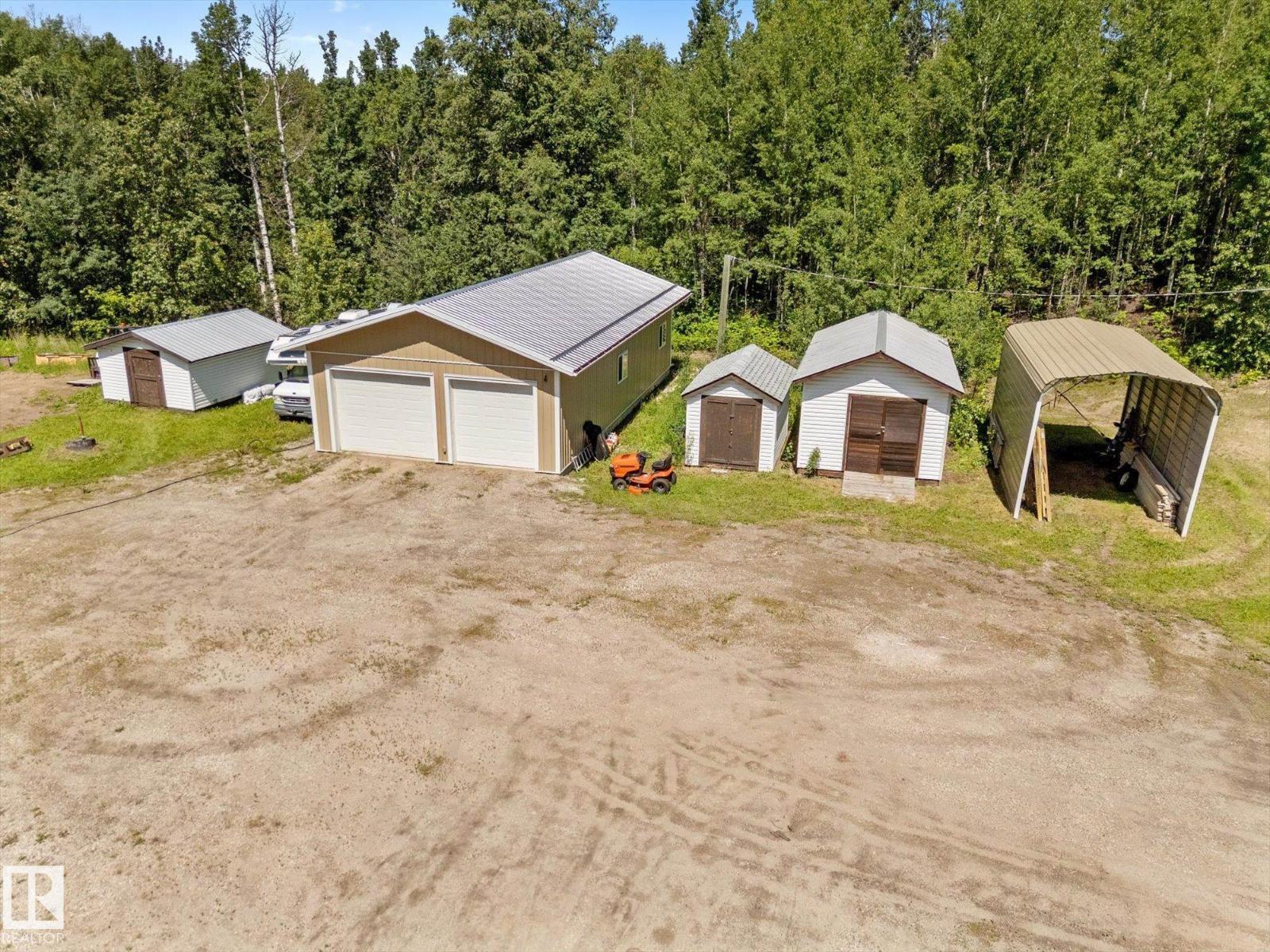 56304 Rge Road 13, Rural Lac Ste. Anne County, Alberta T0E 1V0 - Photo 3 - E4498050